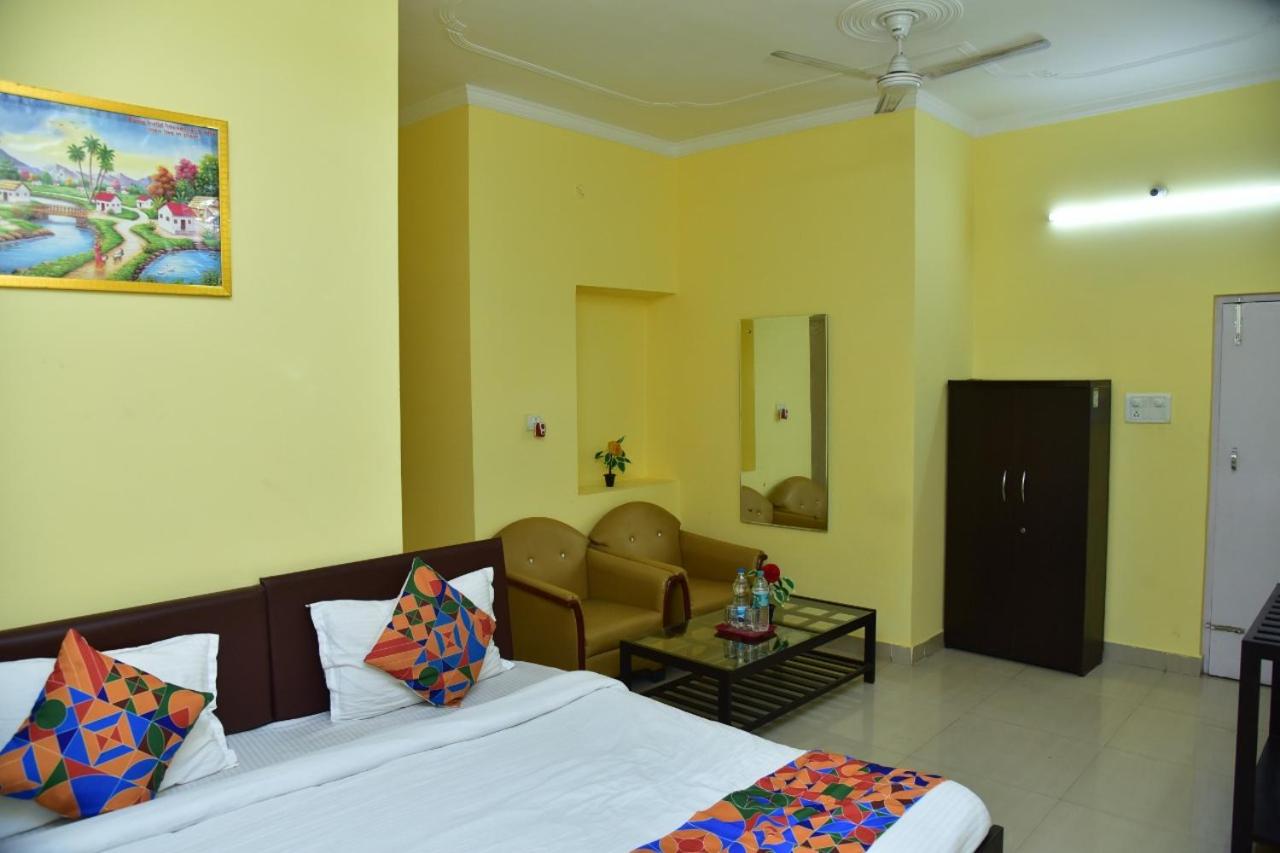 Deluxe Double Room photo 2