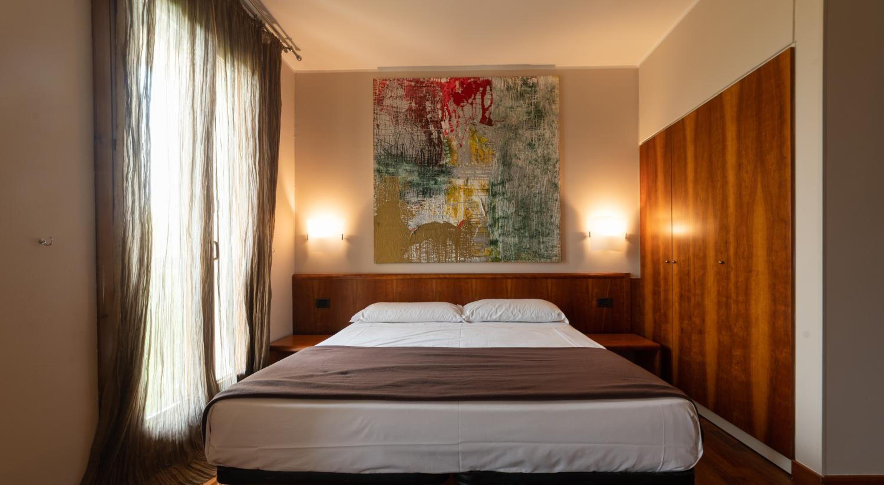 Standard Double Room - Photo 1