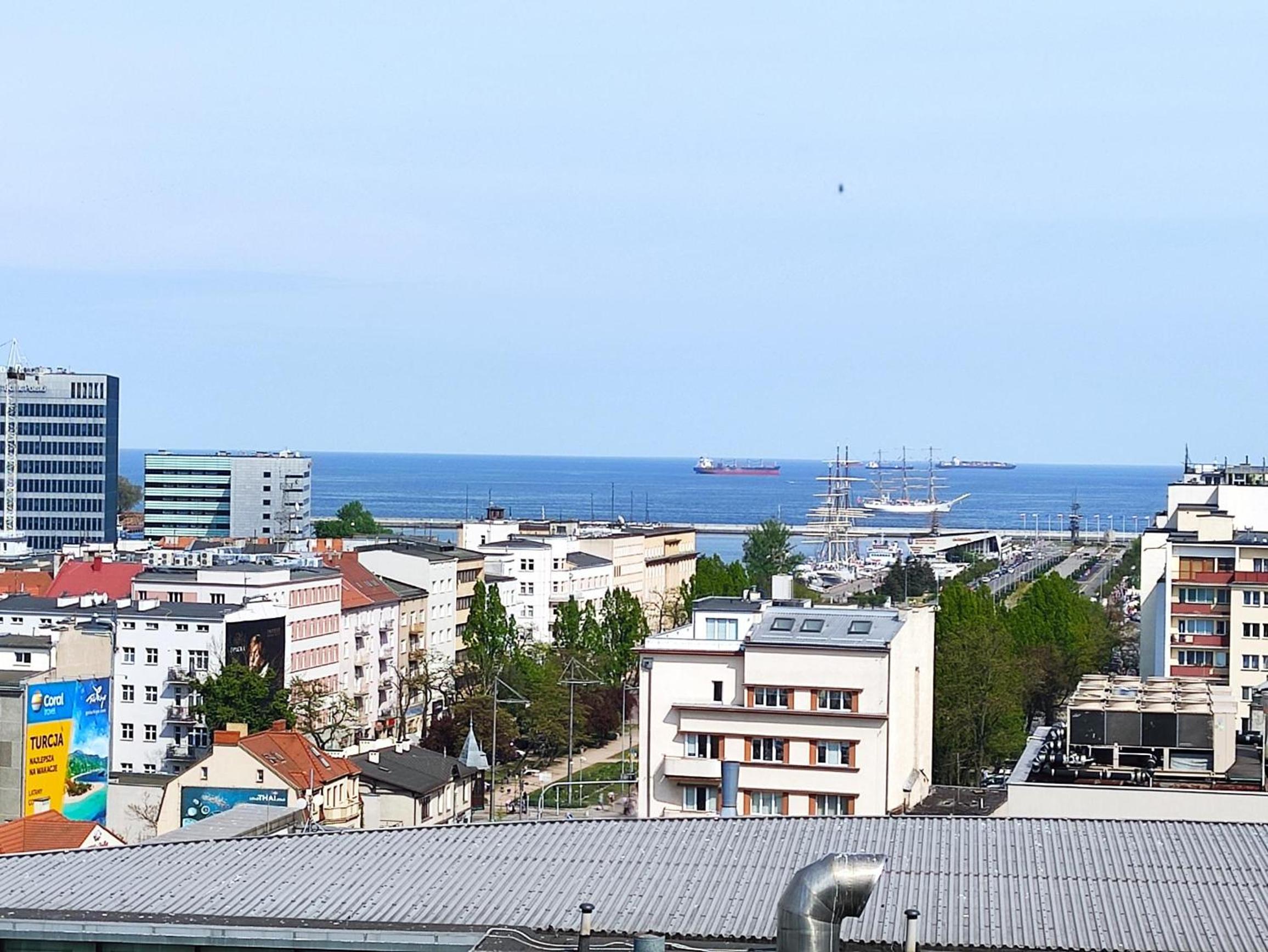 Apartment with Sea View - Photo 4