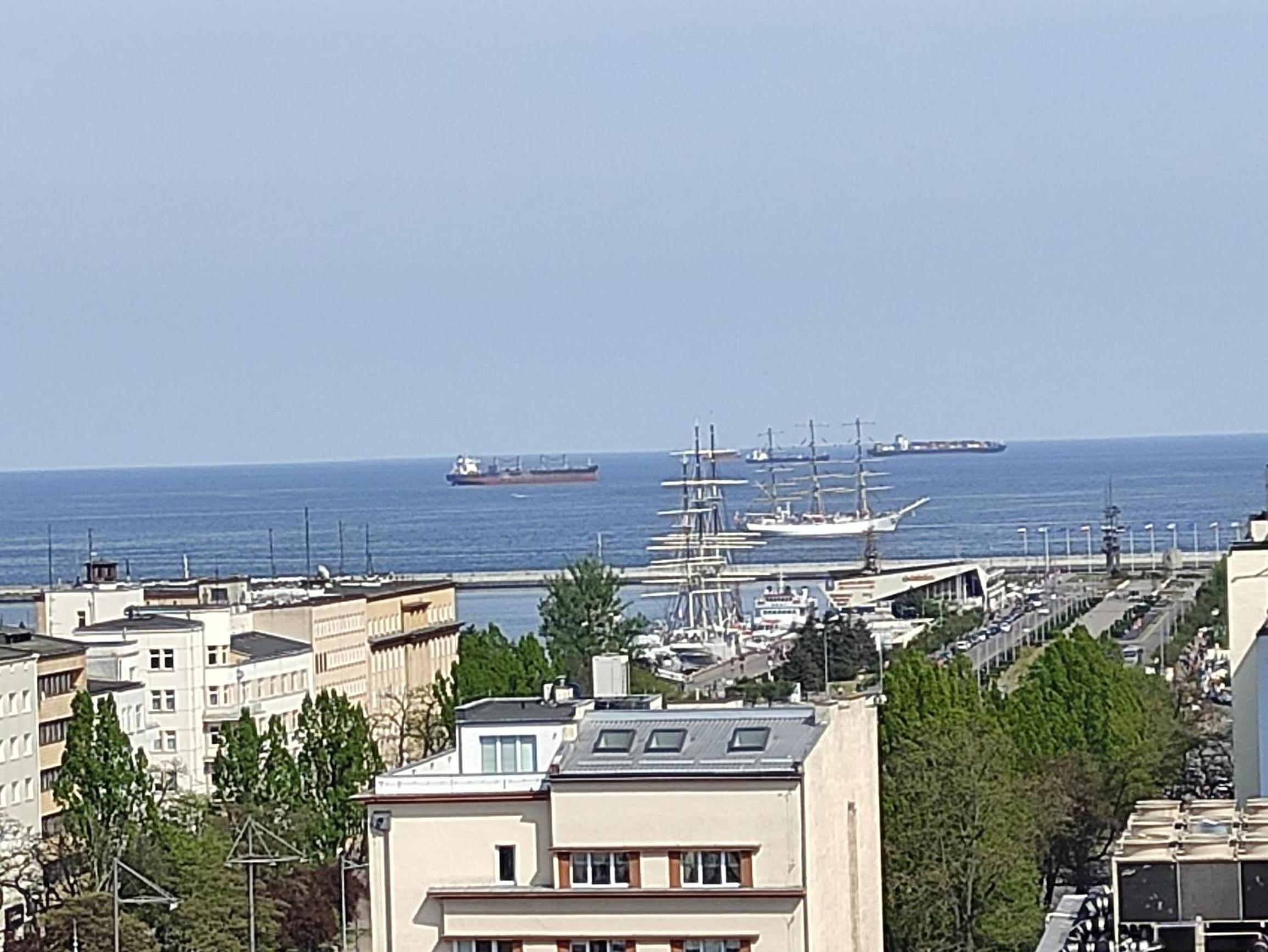 Apartment with Sea View - Photo 3
