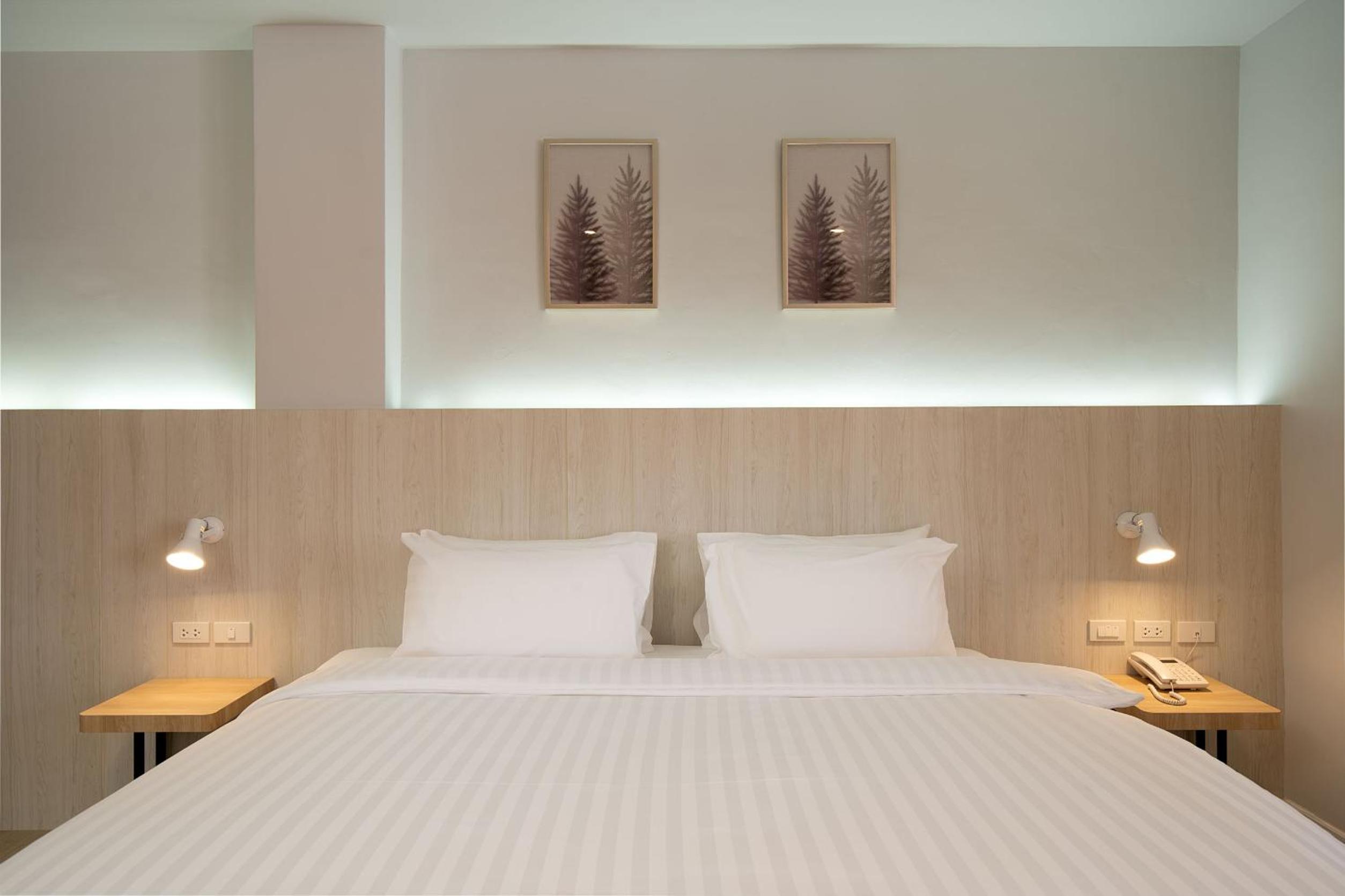 Deluxe Double Room - Photo 3
