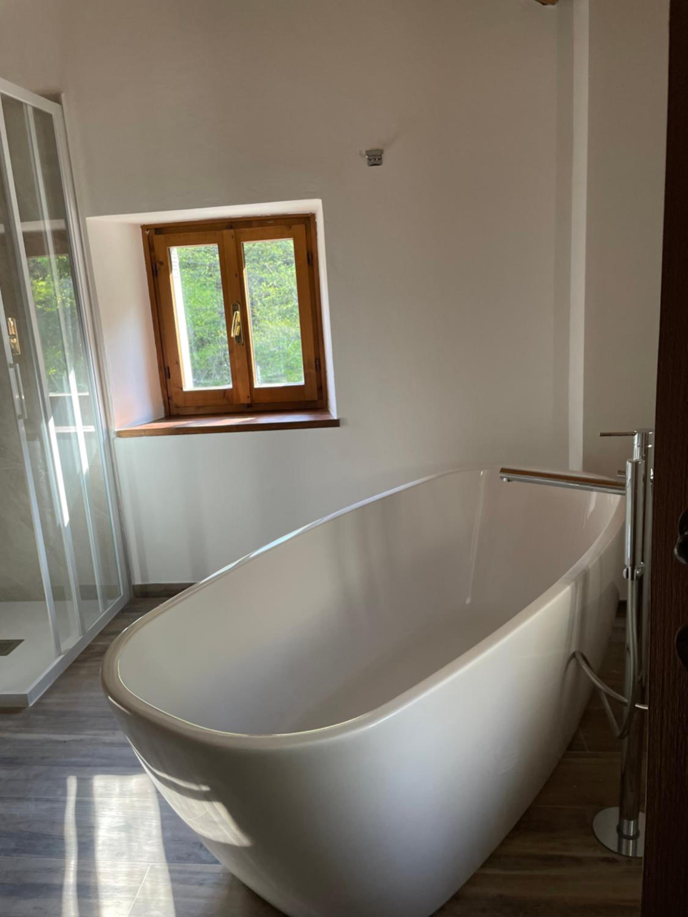 Deluxe Double Room with Bath photo 2
