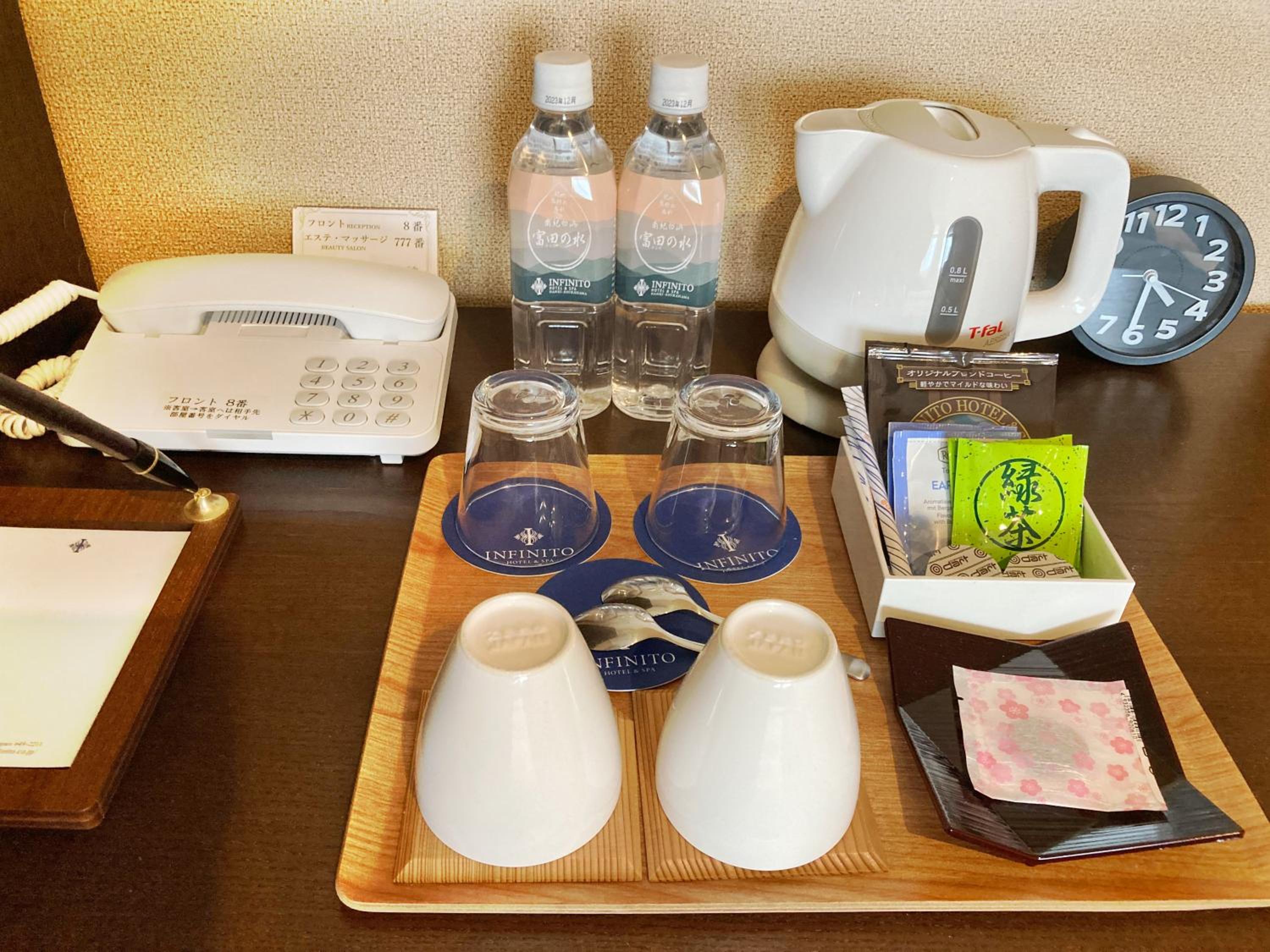 Standard Twin Room with Ocean View - Photo 3