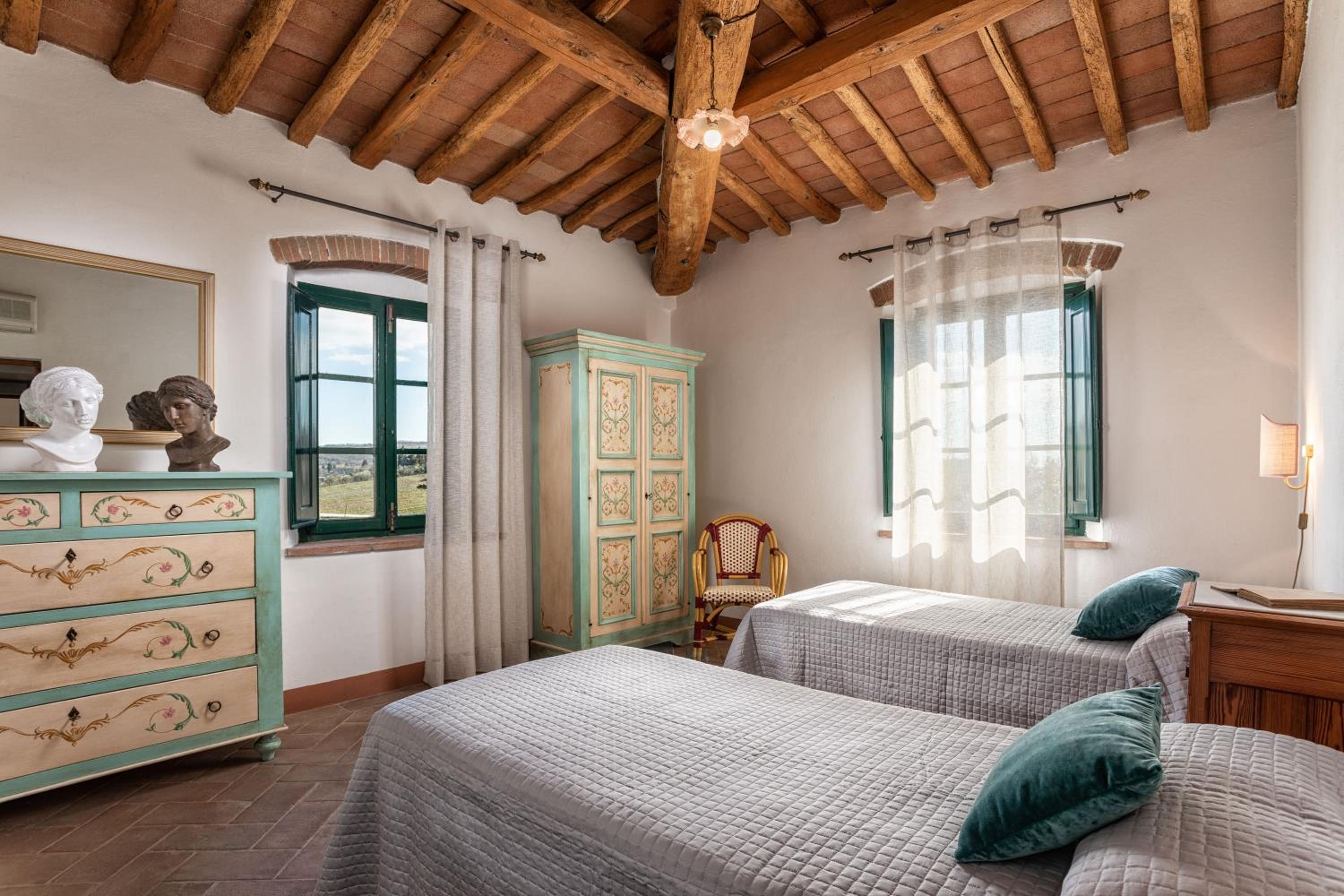 Maisonette photo 3