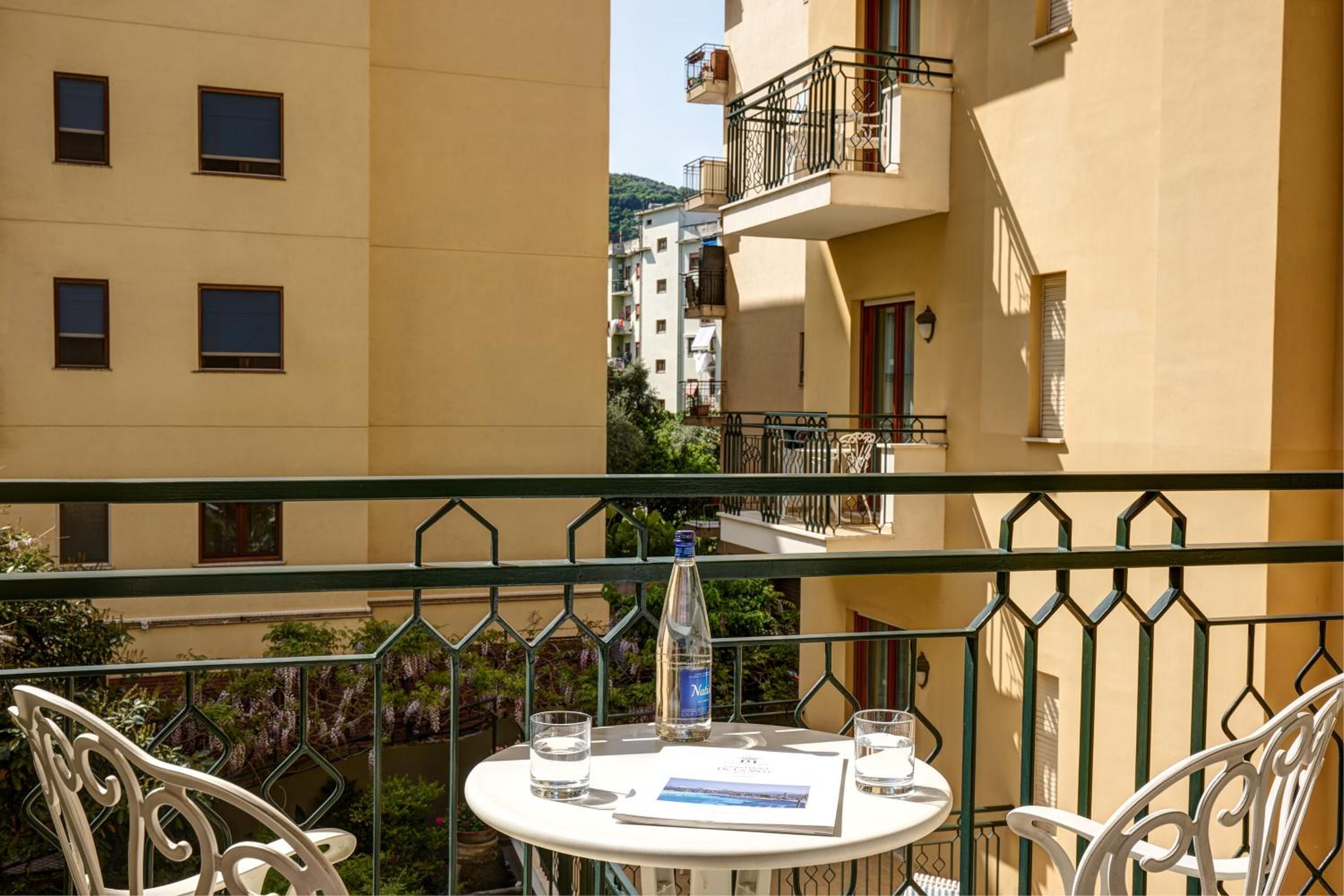 Classic Double or Twin Room with Balcony