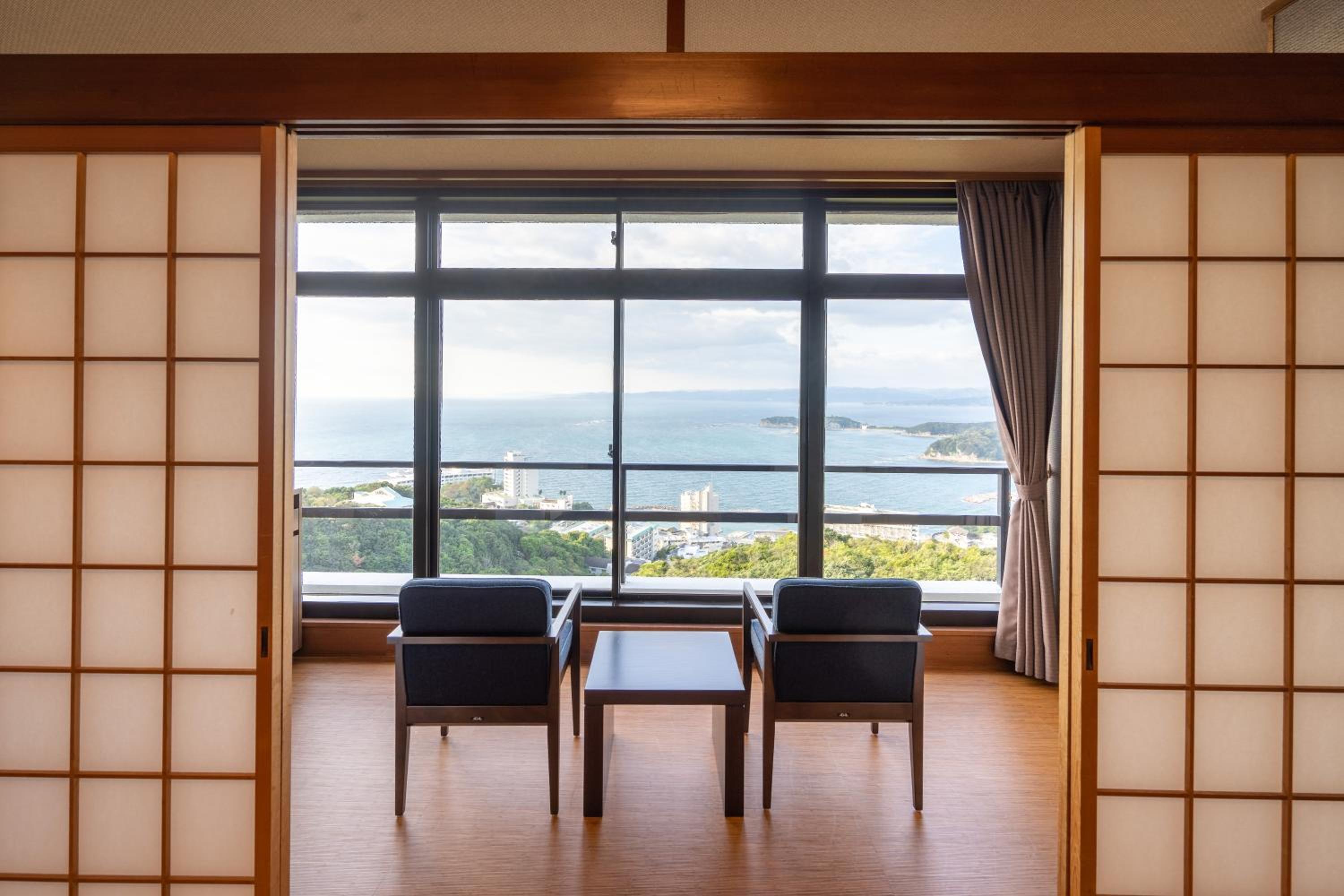 Japanese-Style Room with Ocean View - Photo 3