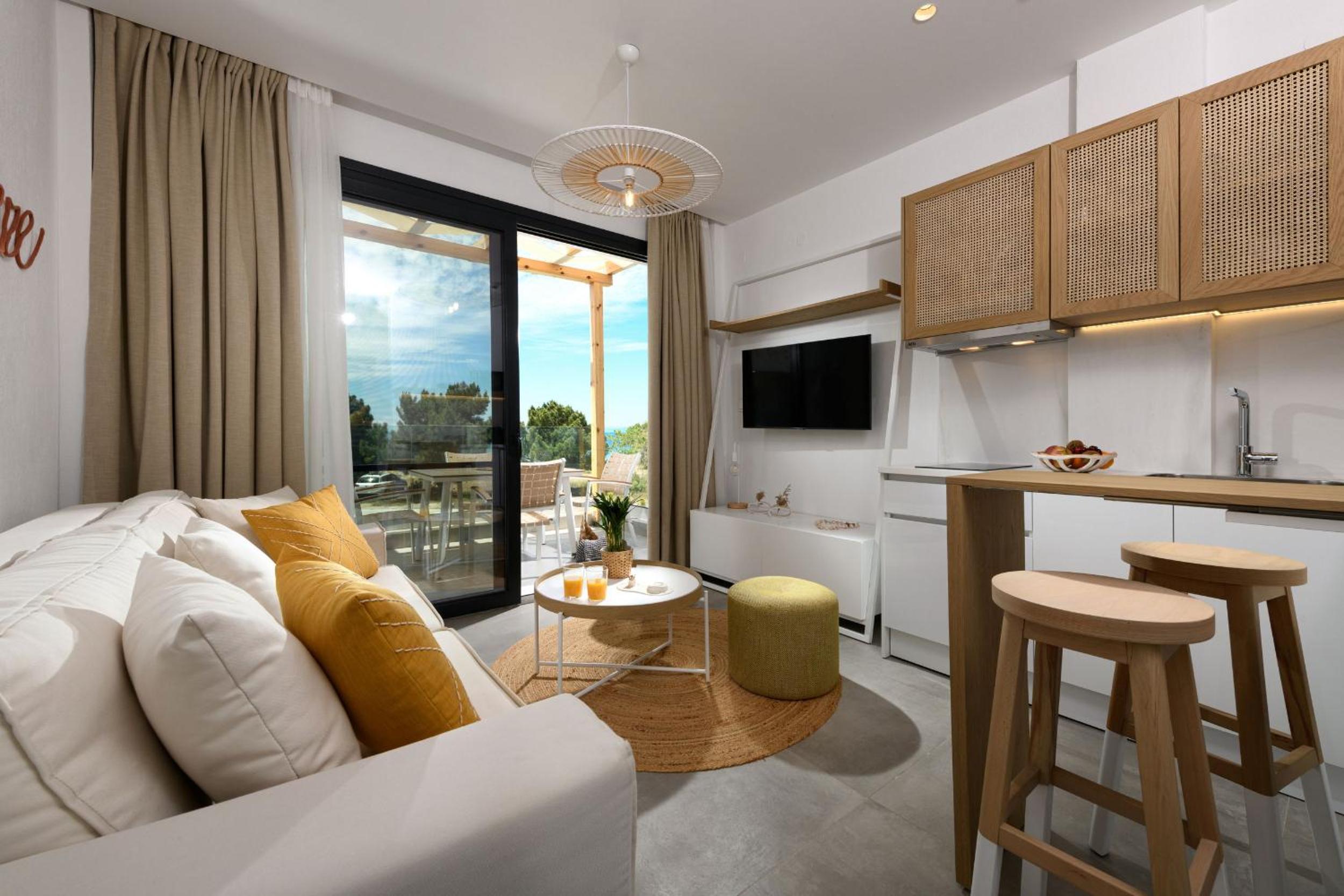Apartment - Split Level photo 1