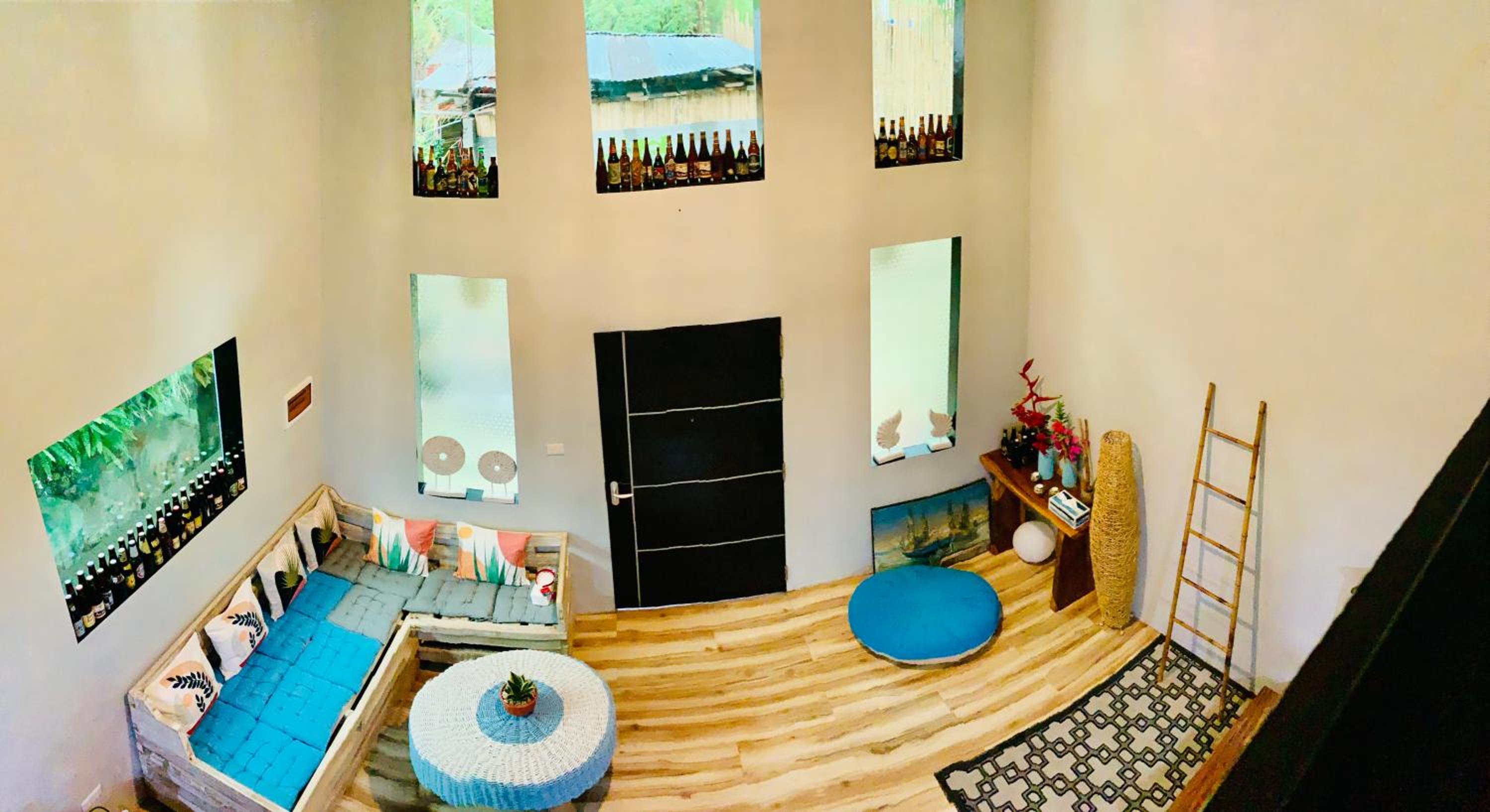 Deluxe Suite - Photo 11