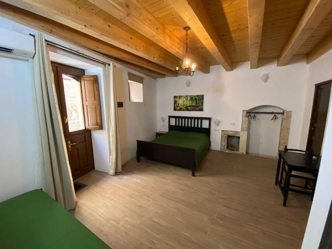 Quadruple Room With Private Bathroom