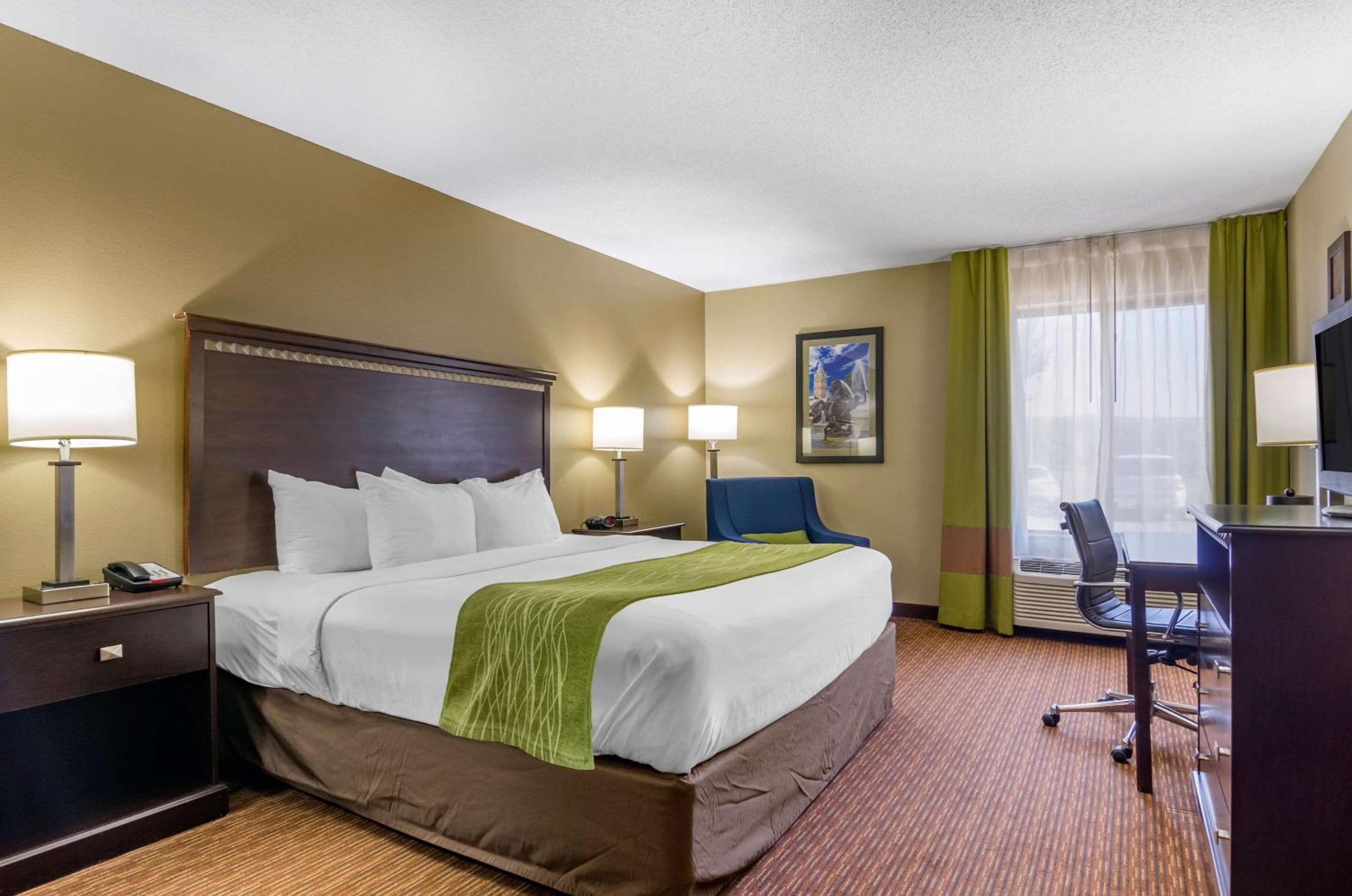 King Room - Disability Access/Non-Smoking - Photo 1
