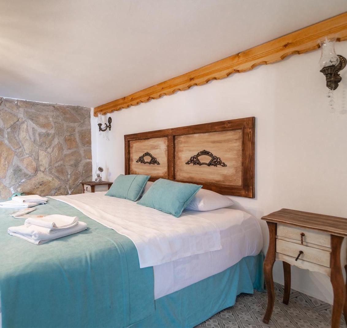 Superior Double or Twin Room - Photo 3