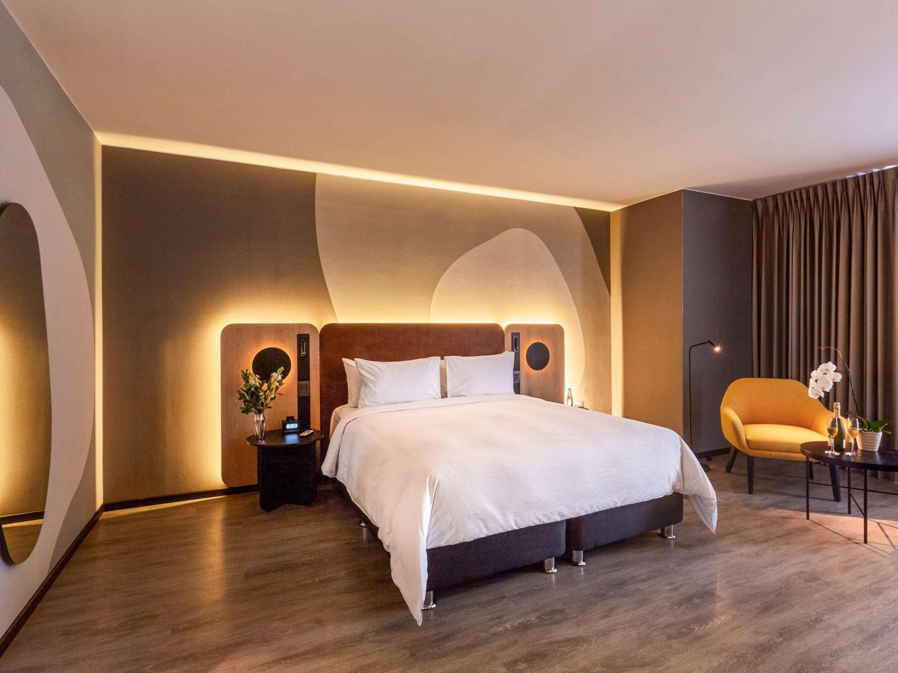 Executive King Suite photo 3