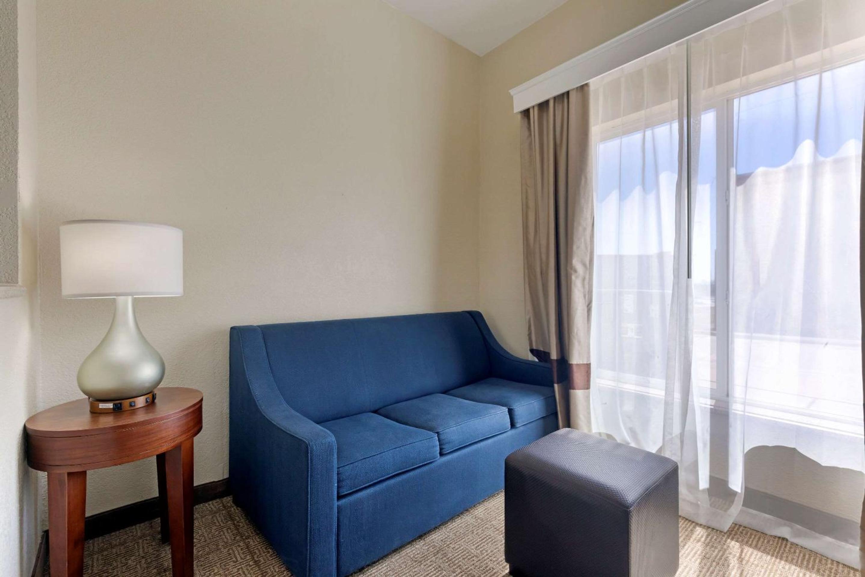 King Suite with Sofa Bed - Photo 6
