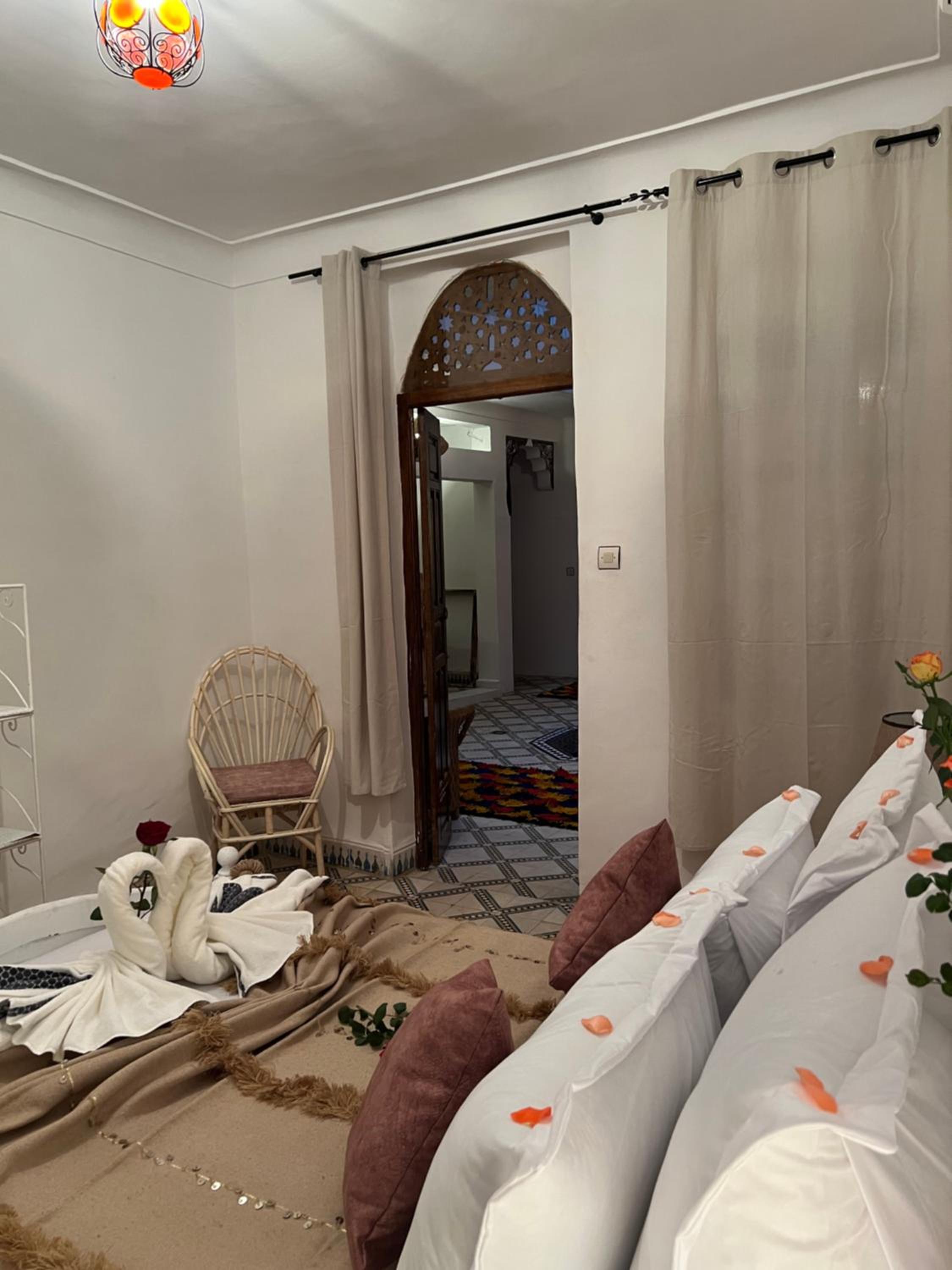 Standard Queen Room