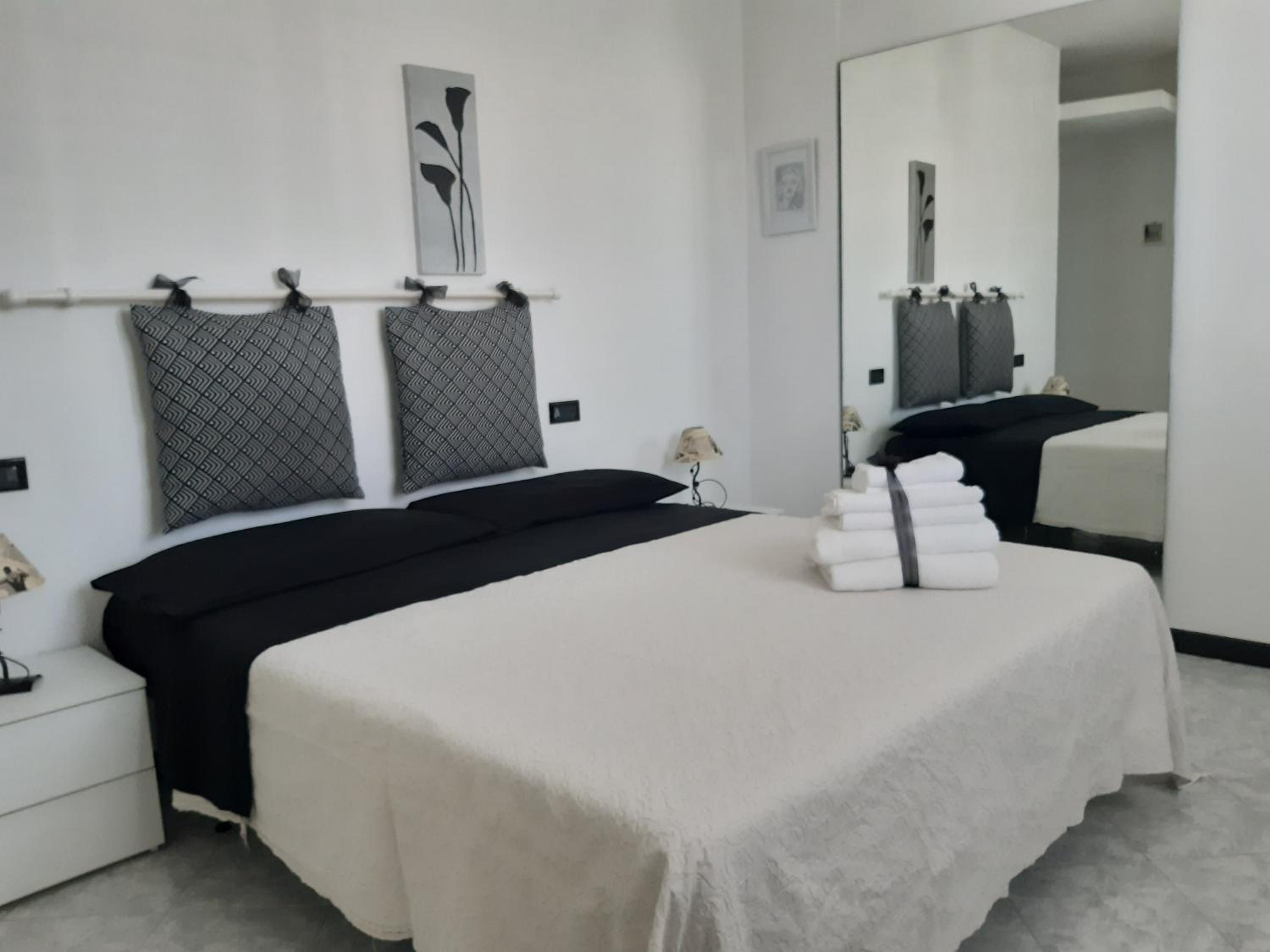 King Room with Balcony