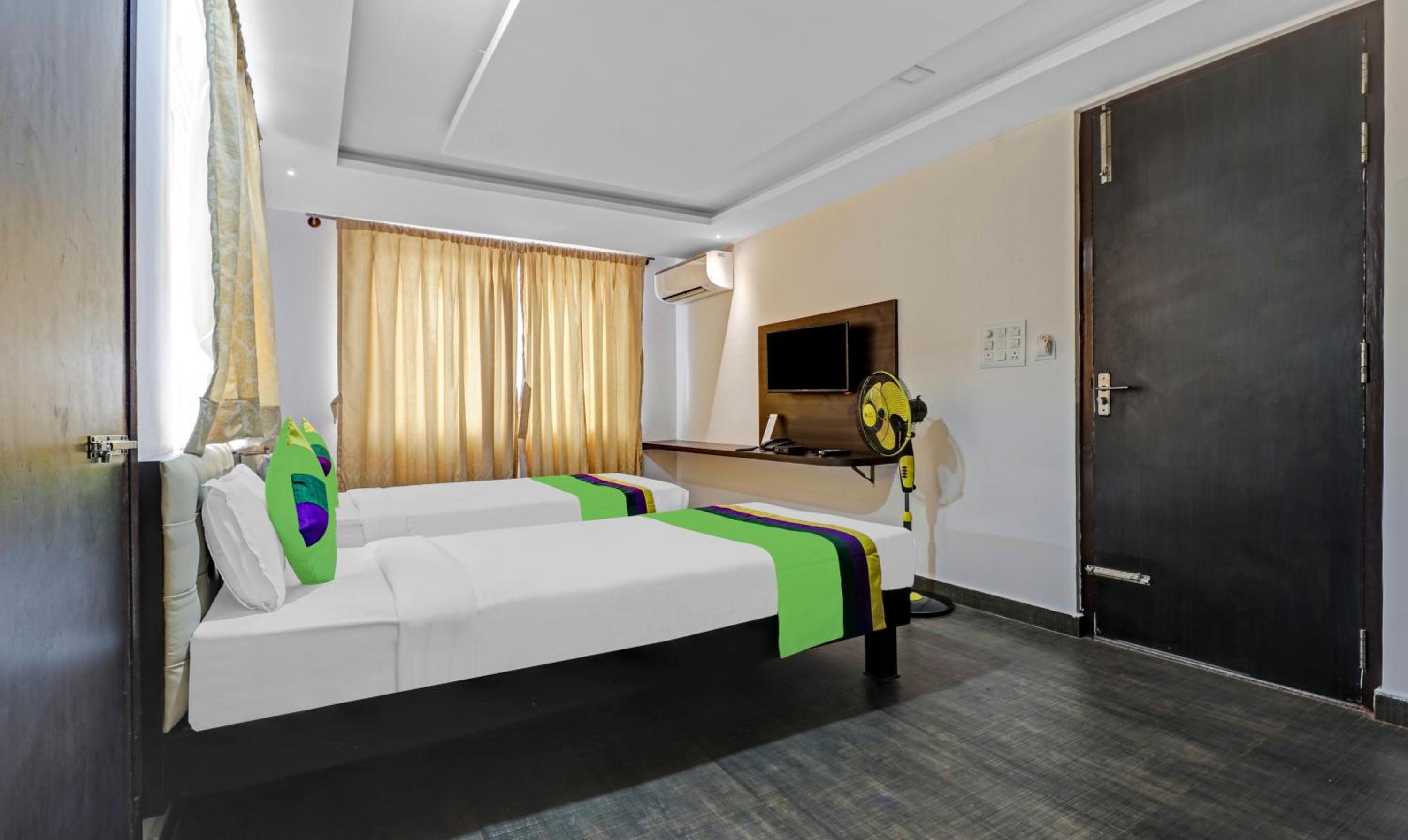 Standard  Room - Photo 2