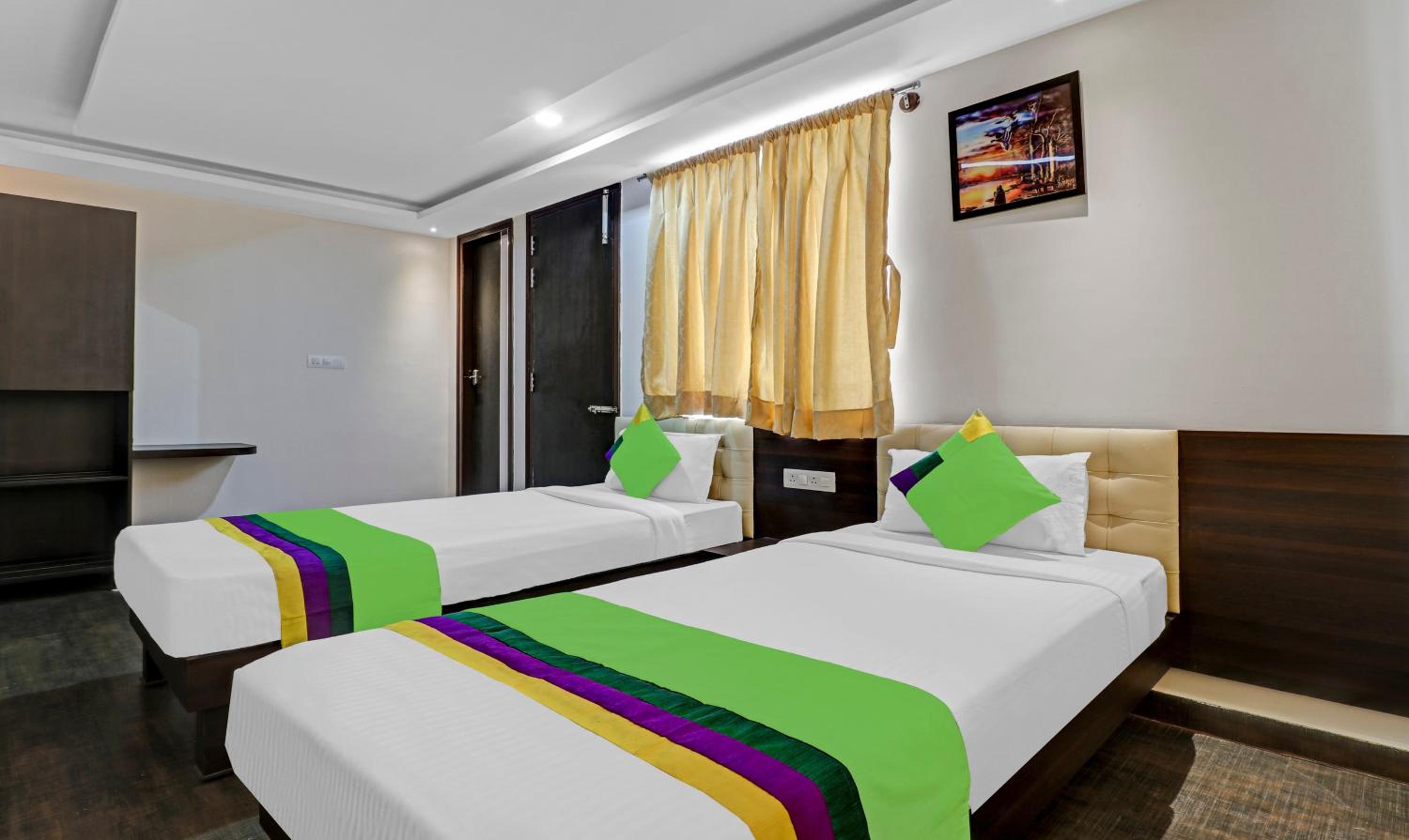 Standard  Room - Photo 9