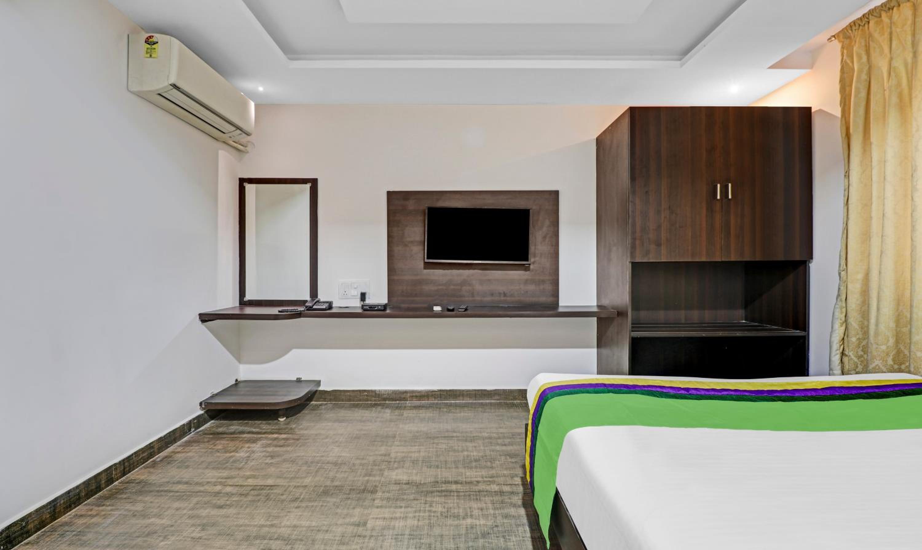 Standard  Room - Photo 10