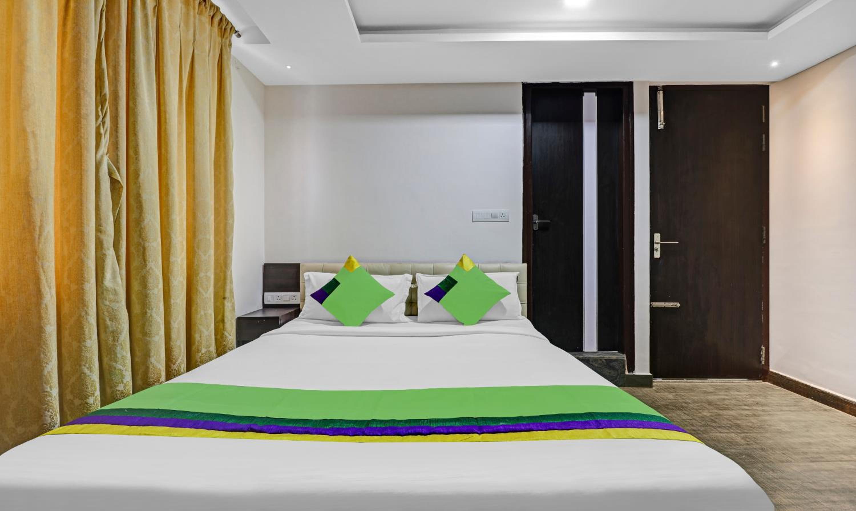 Standard  Room - Photo 15