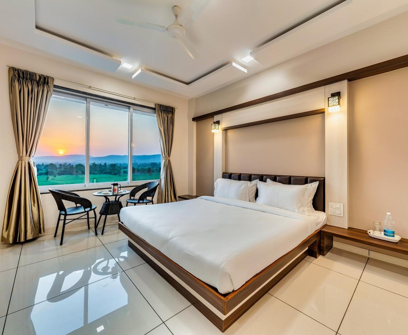 Superior Double Room photo 2