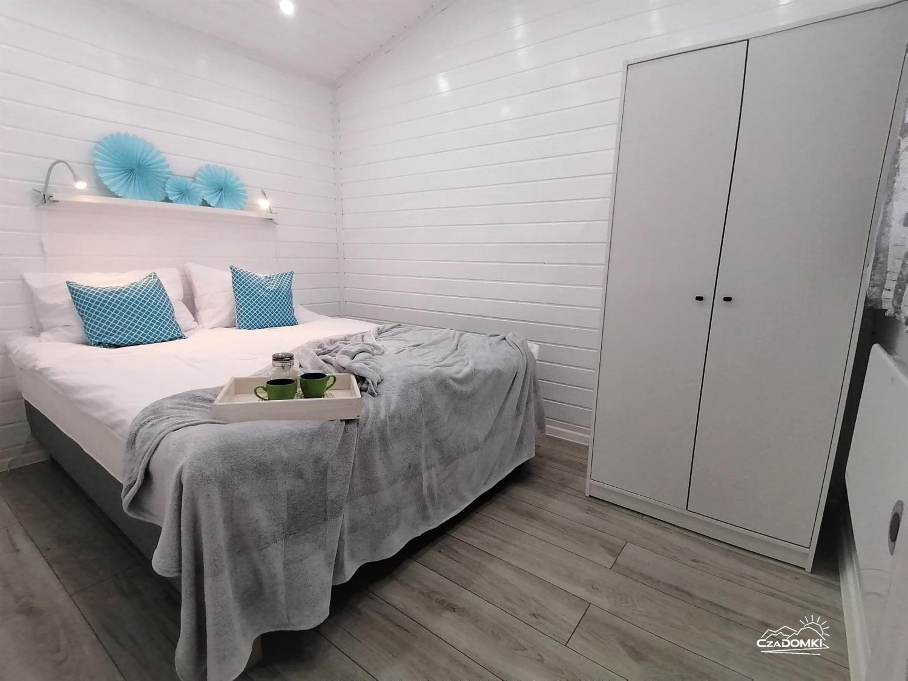 Two-Bedroom House photo 3