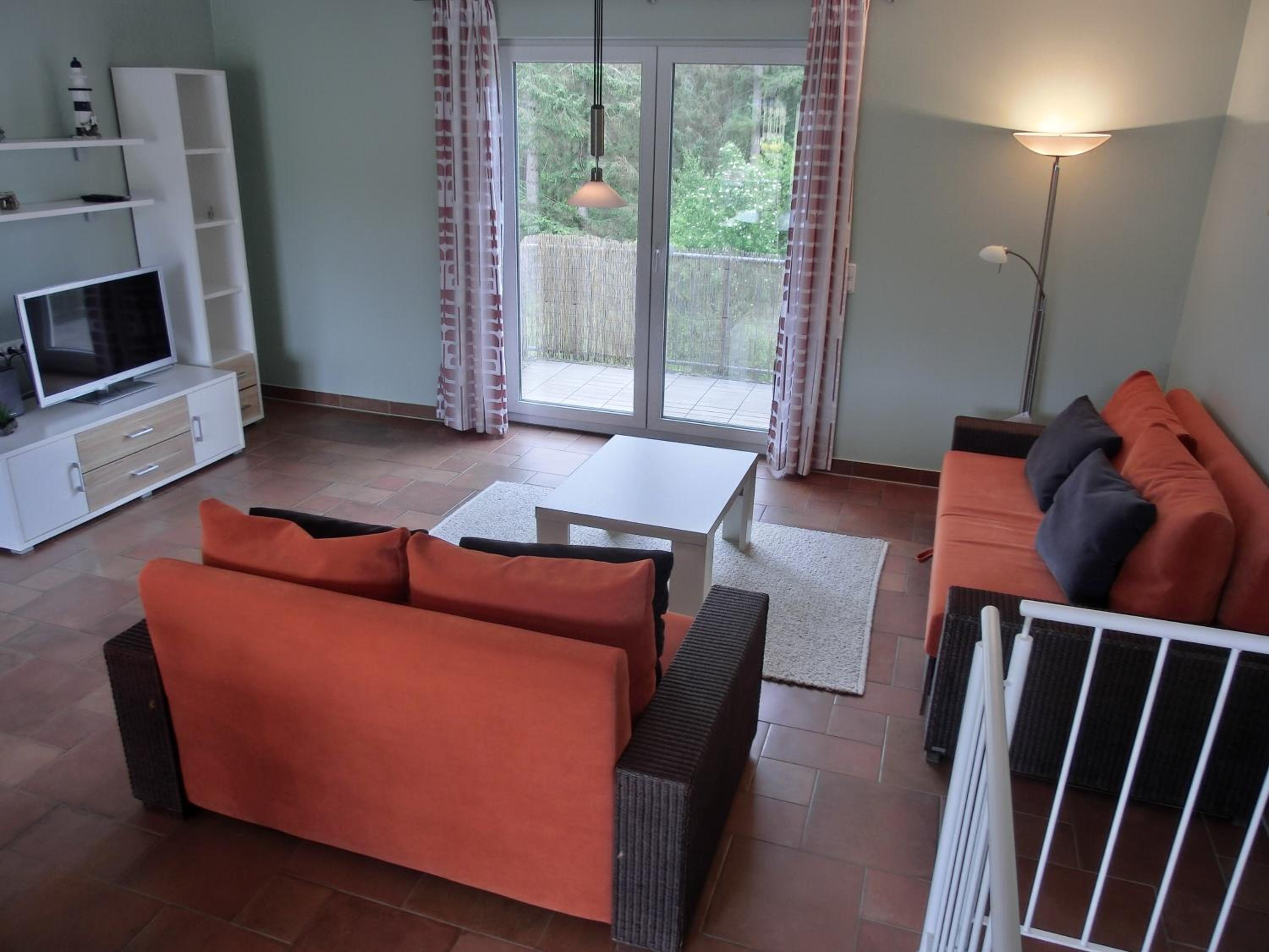 Apartment with Balcony photo 1