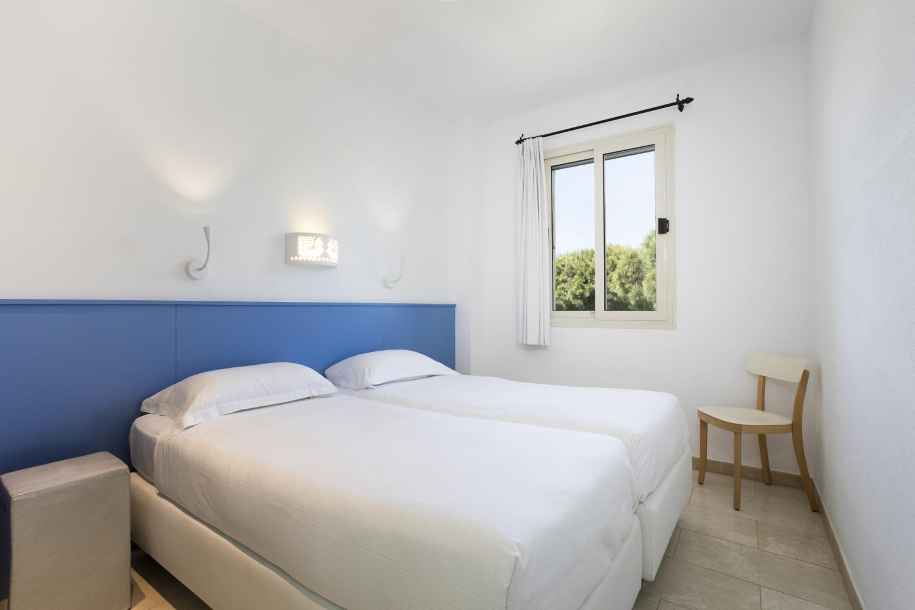 Two-Bedroom Suite with Sea View photo 1