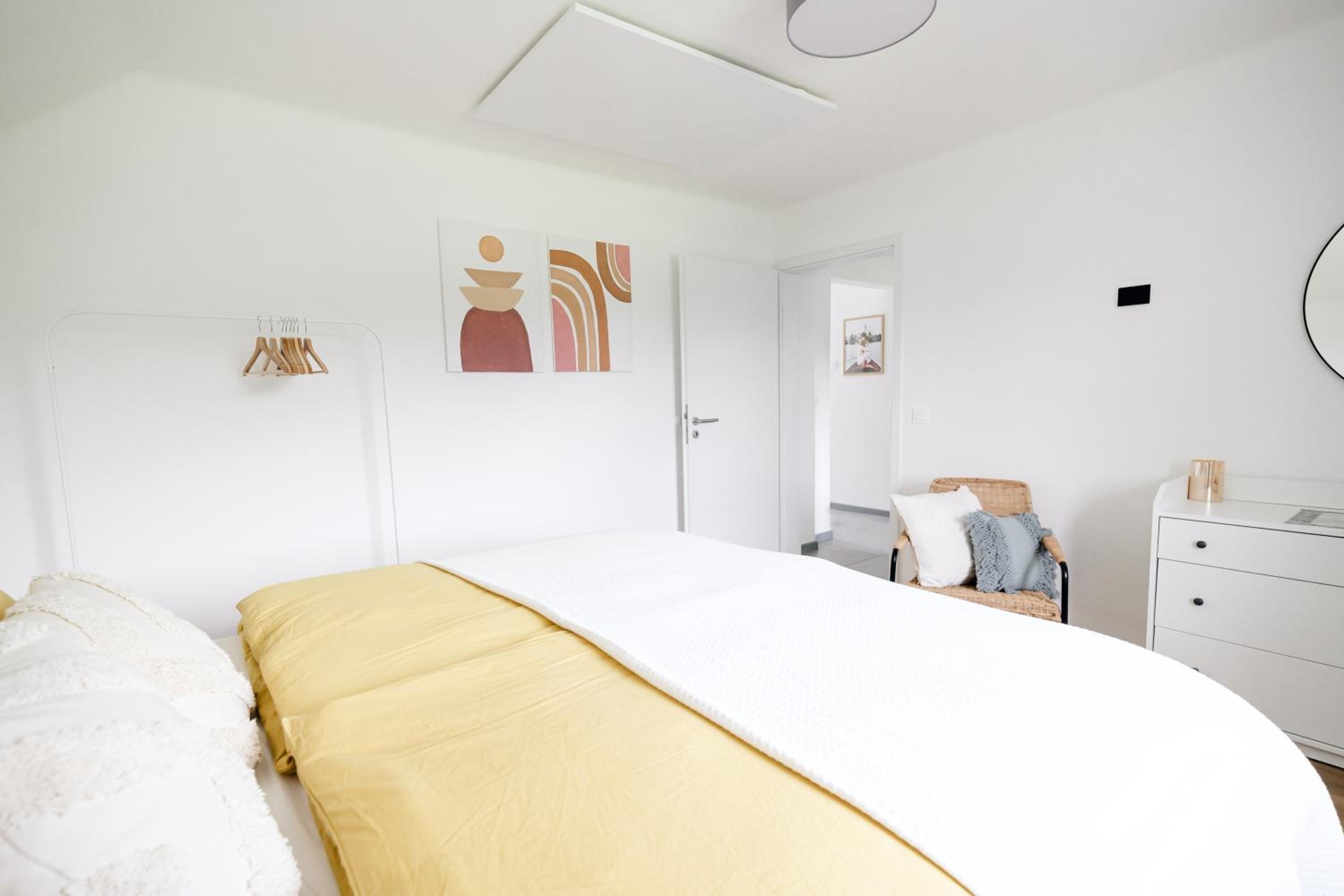 One-Bedroom Apartment - Photo 22