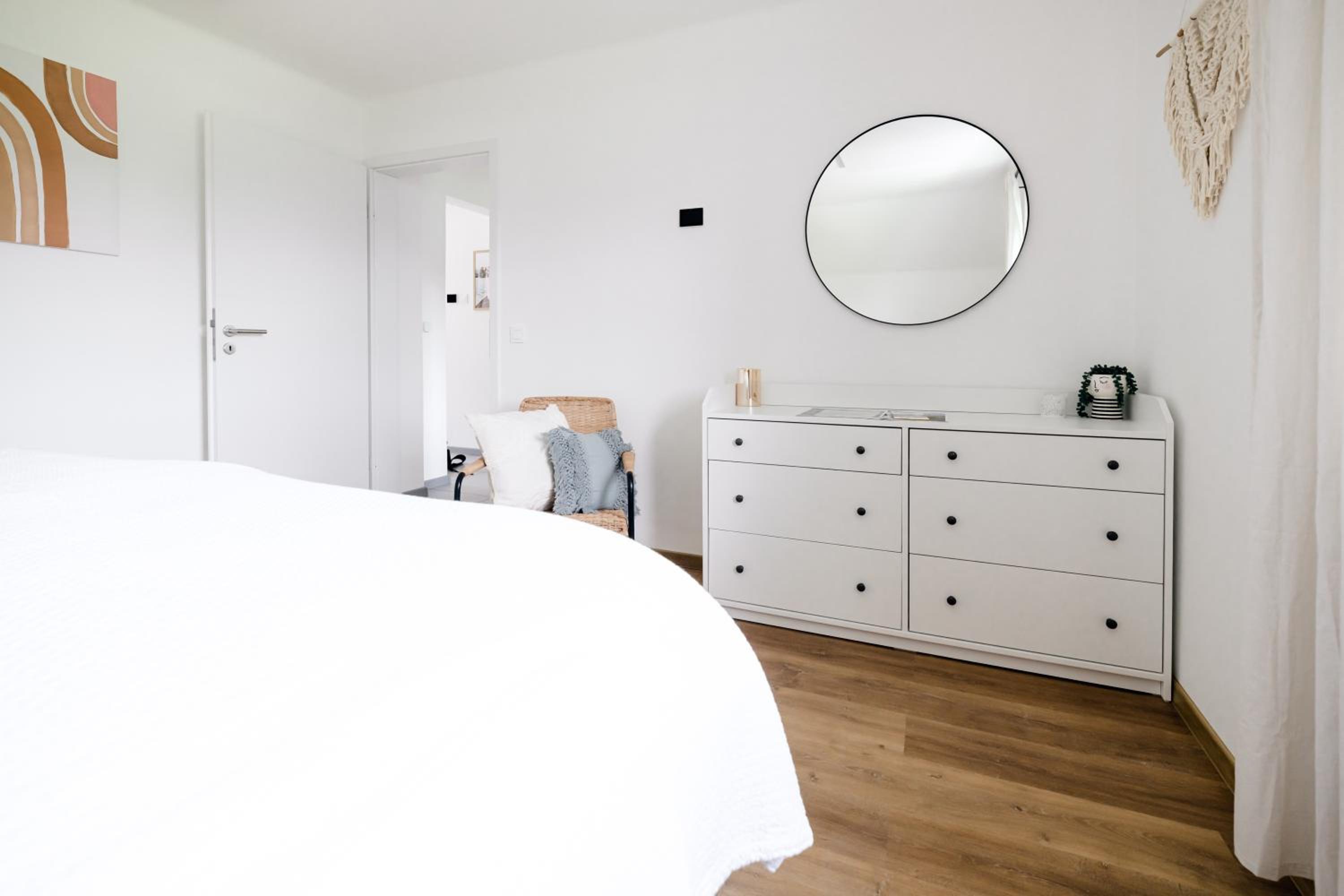 One-Bedroom Apartment - Photo 23