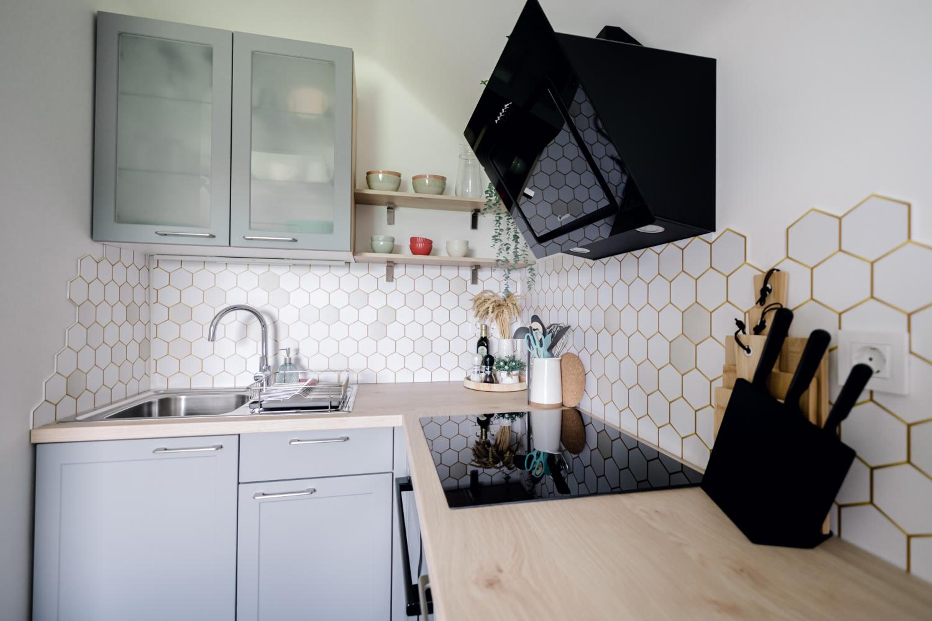 One-Bedroom Apartment - Photo 9