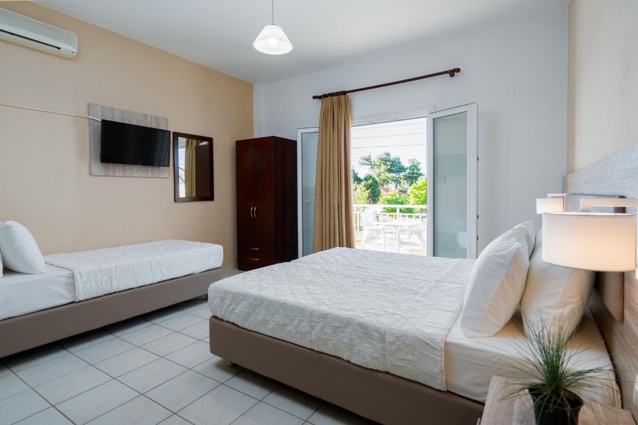 Classic Triple Room