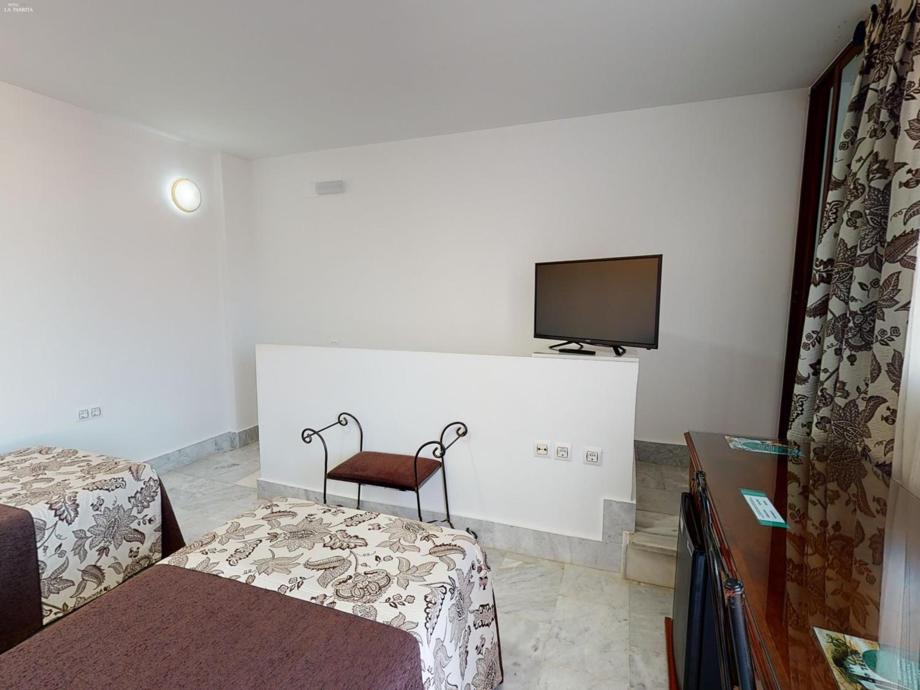 Junior Suite with Terrace photo 2