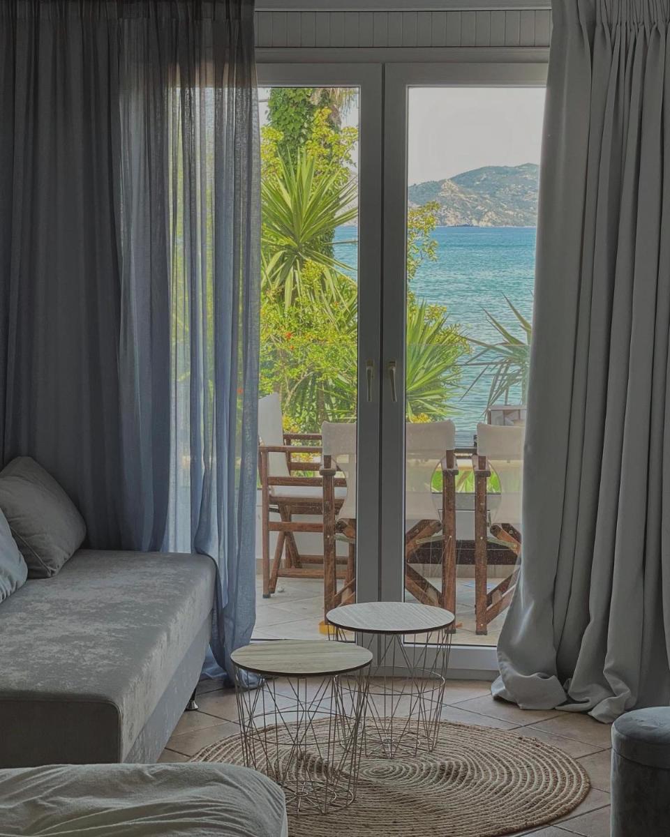 Apartment with Sea View photo 3