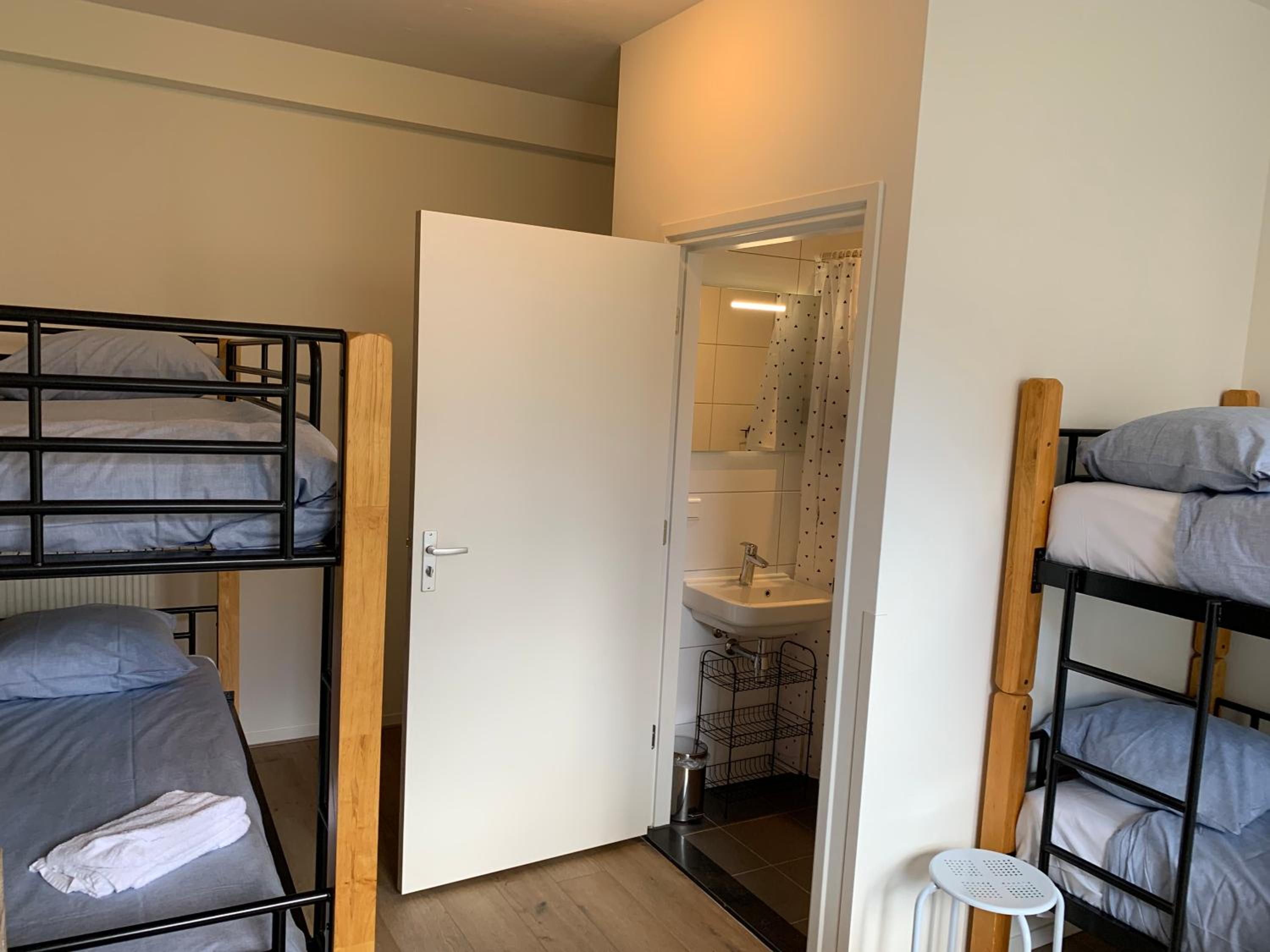 Quadruple Room with Shower photo 2