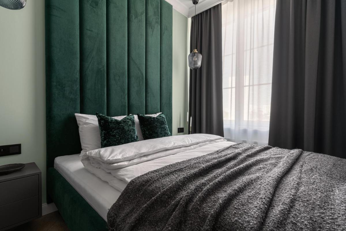 Studio Apartment photo 3