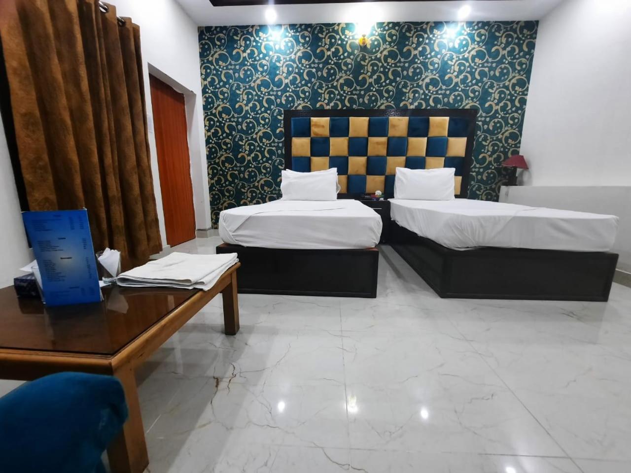 Deluxe Twin Room photo 1