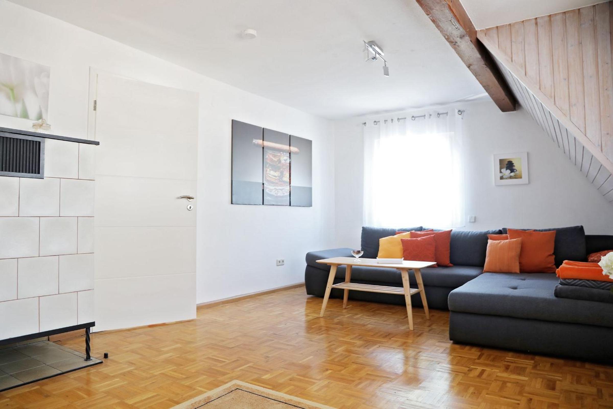 Three-Bedroom Premium Apartment with Balcony photo 1