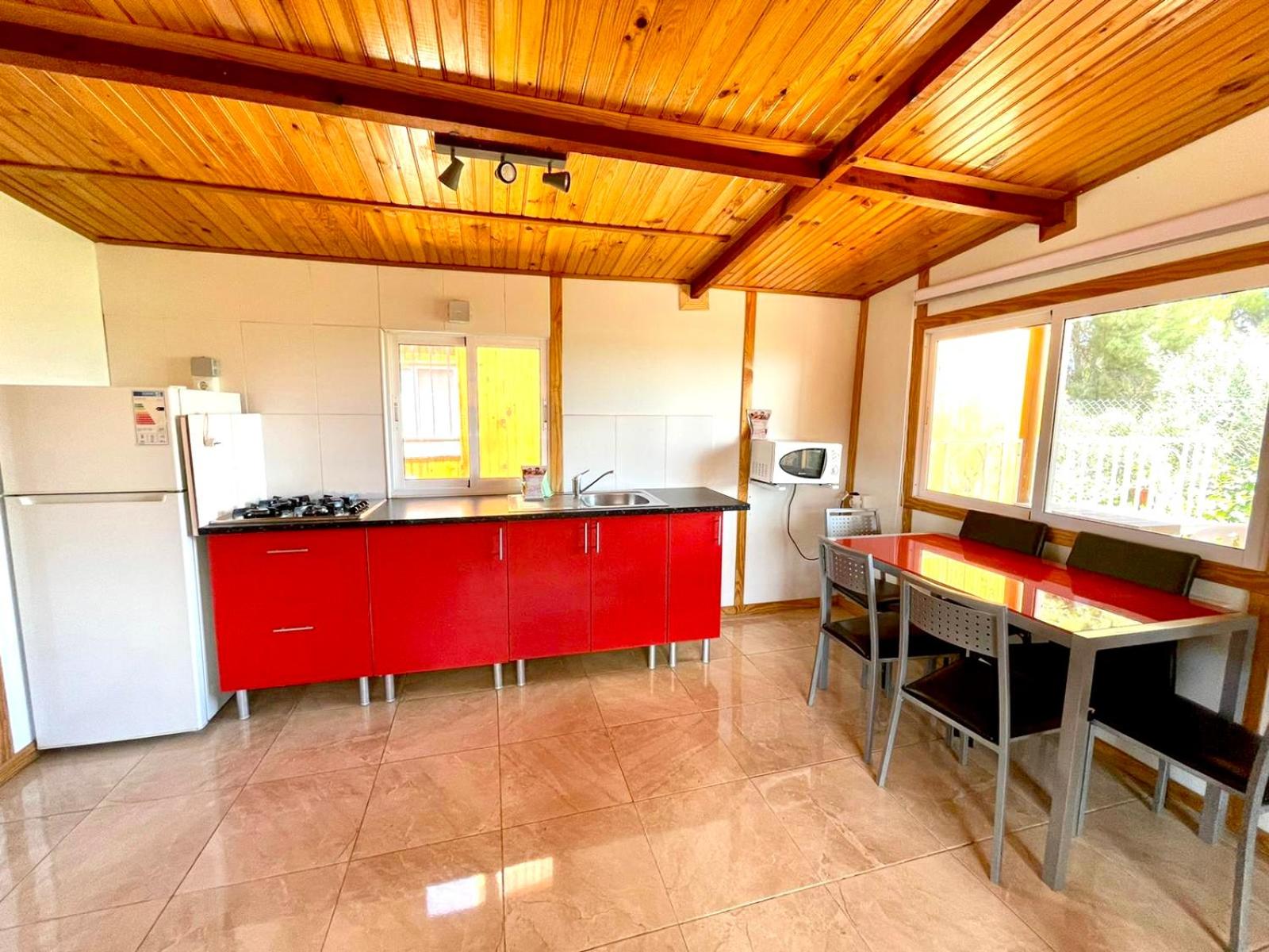 Three-Bedroom Bungalow photo 3