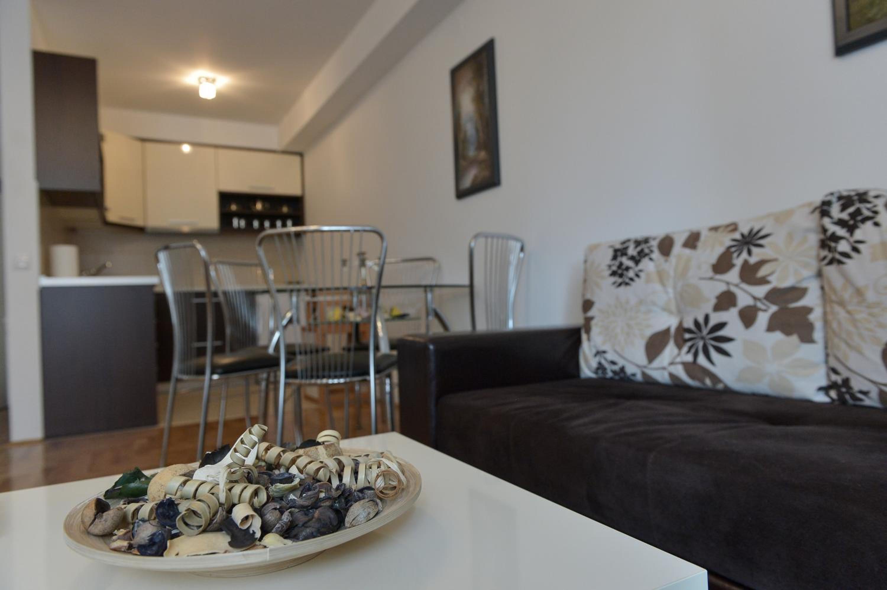 Two-Bedroom Apartment with Balcony photo 1