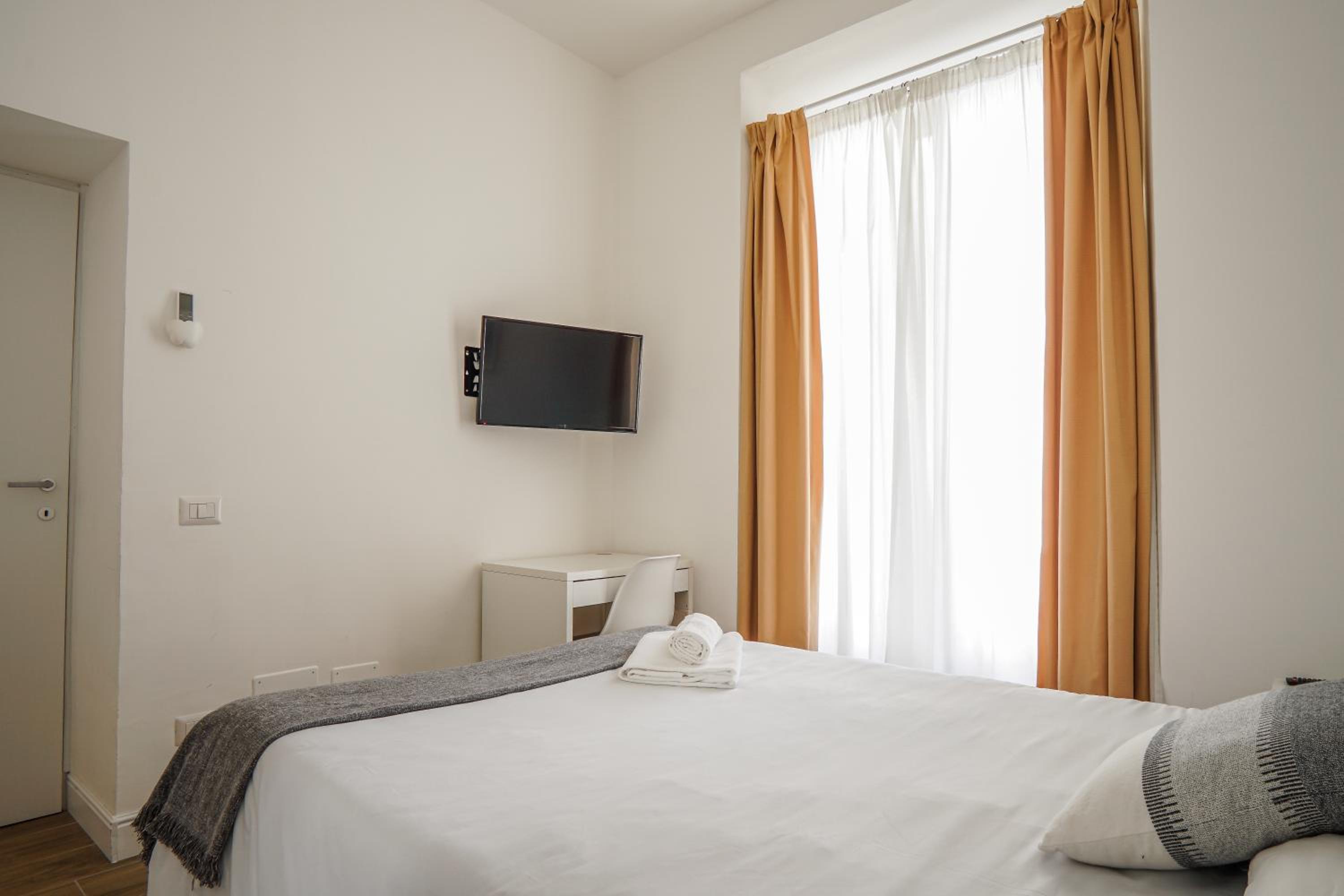 Single Room photo 3