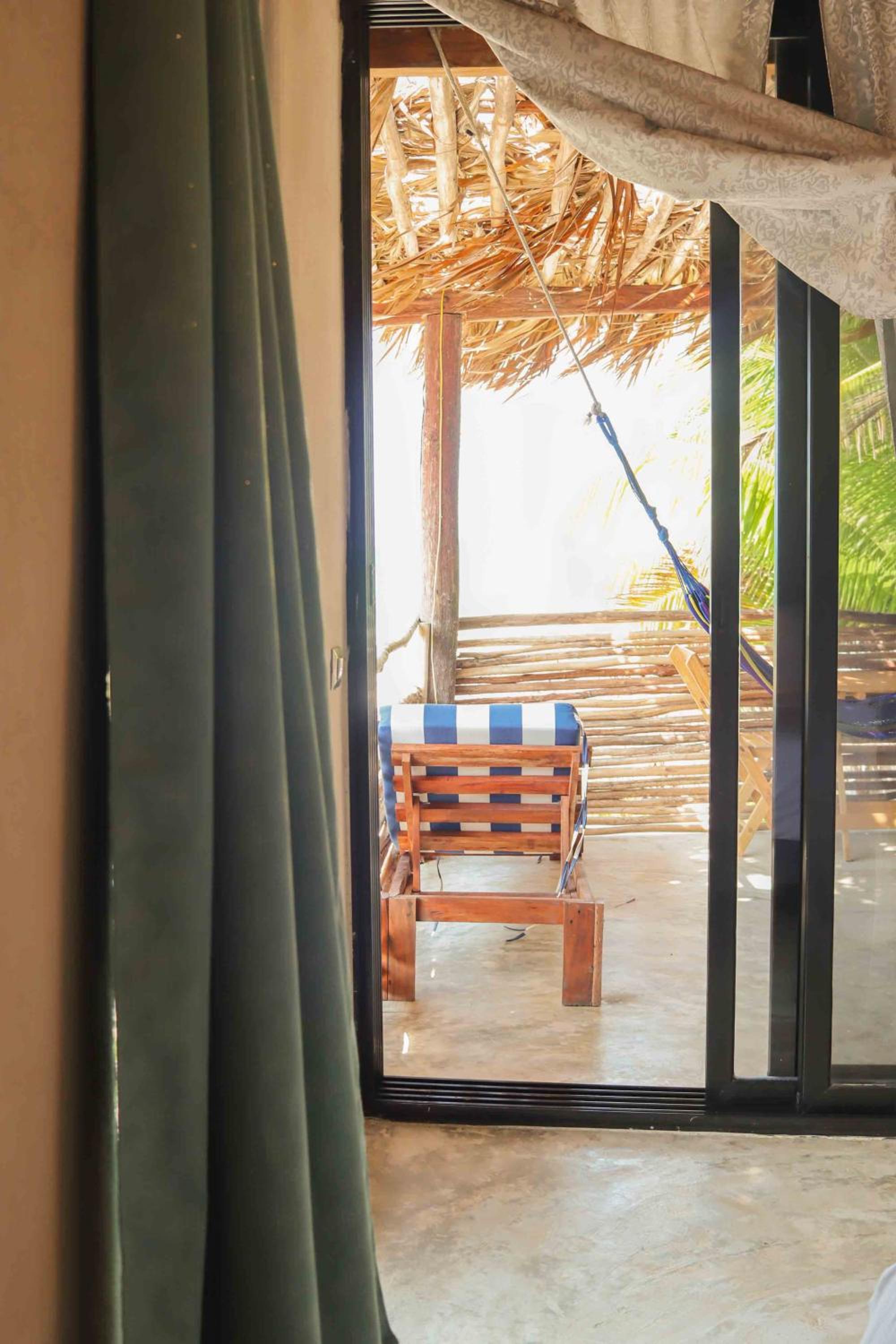 Superior Suite with Ocean View - Photo 5