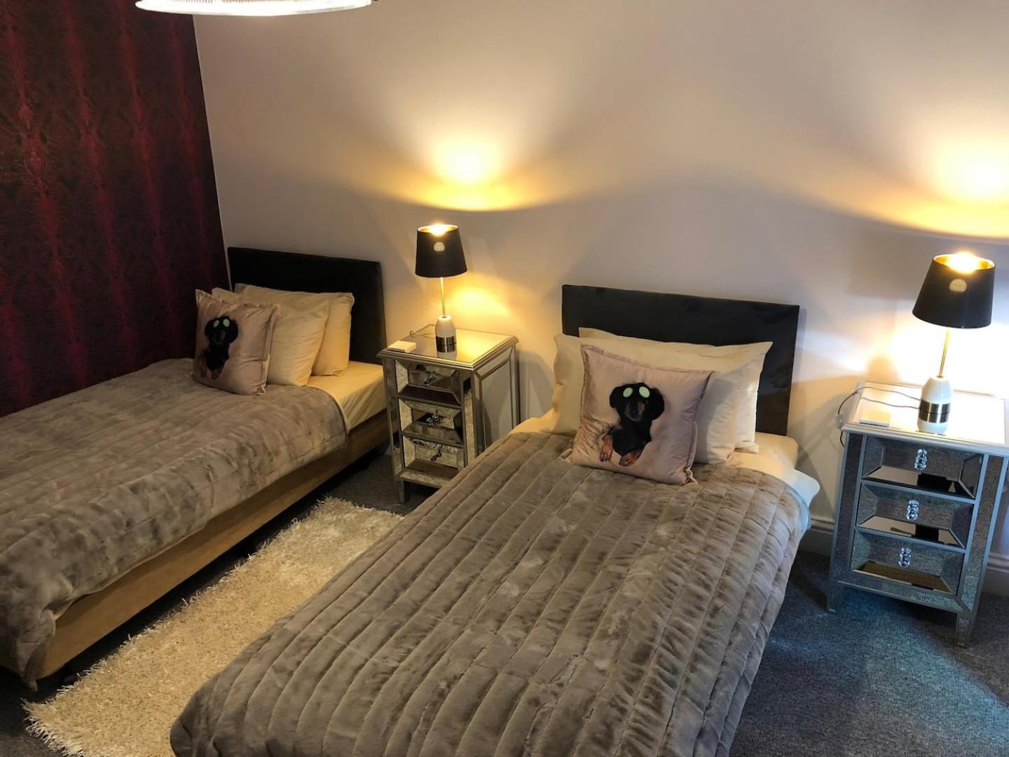 Standard Twin Room