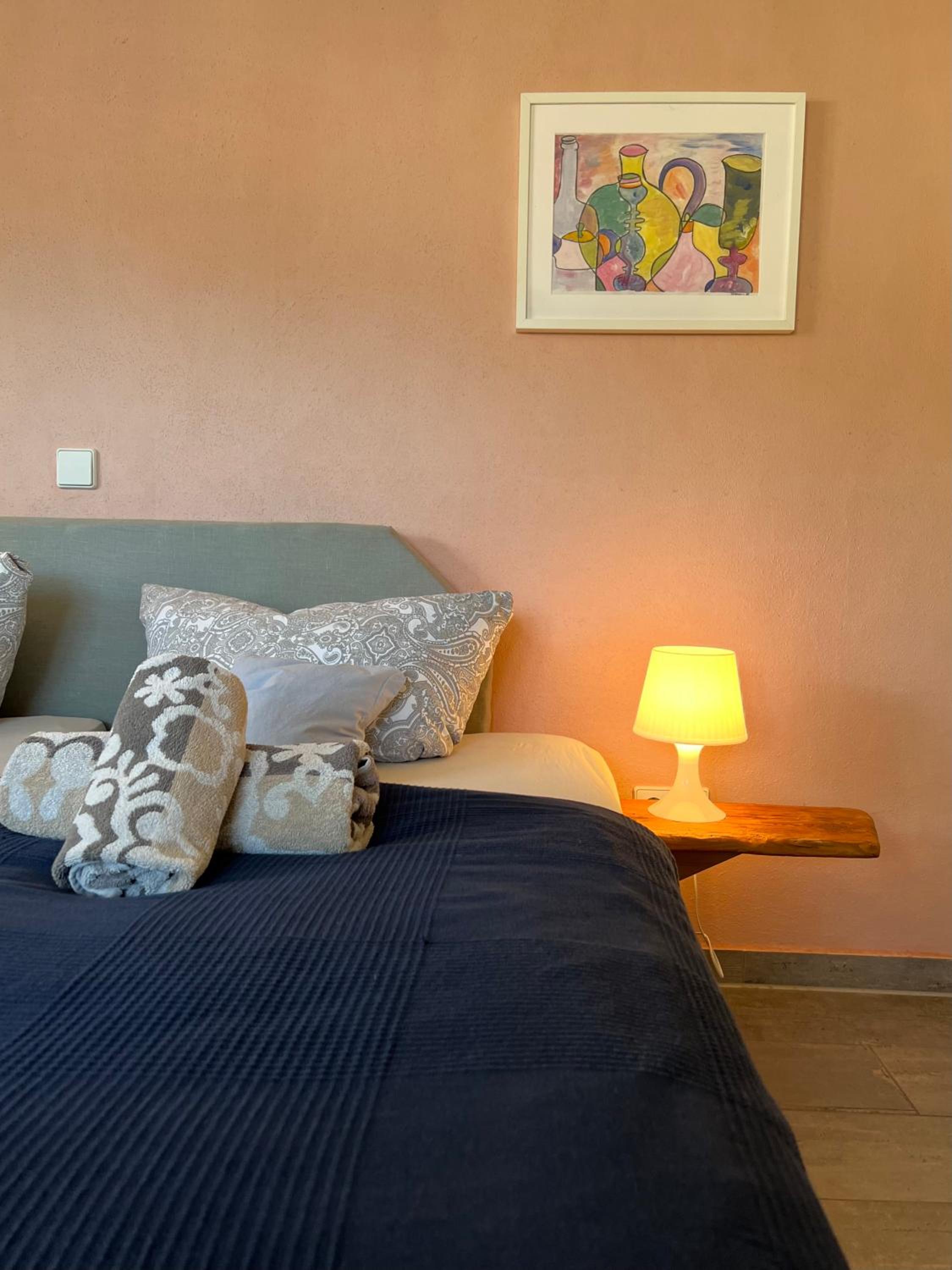 Double Room with Private Bathroom - Photo 4