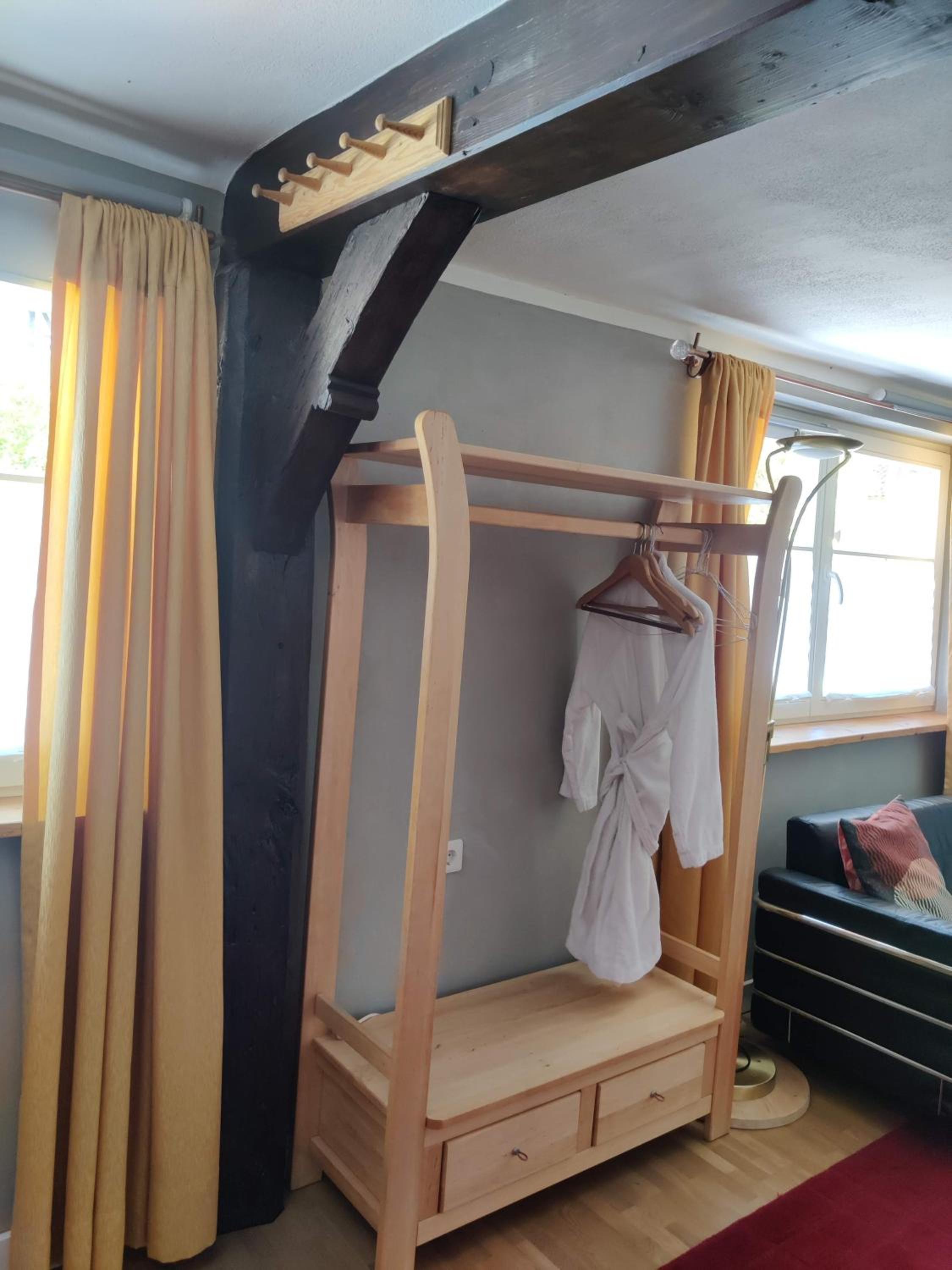 Large Double Room - Photo 20
