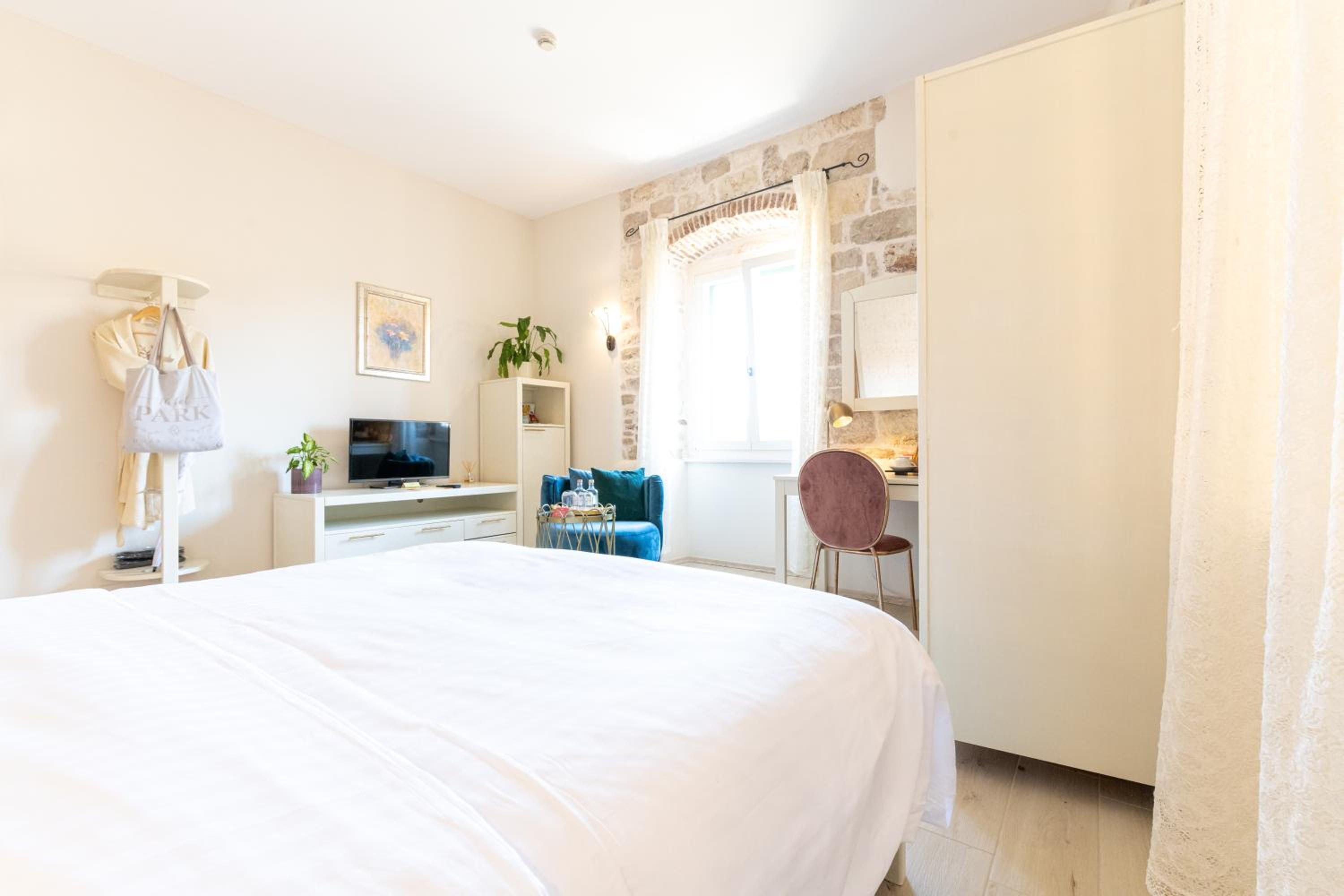 King Room - Photo 7