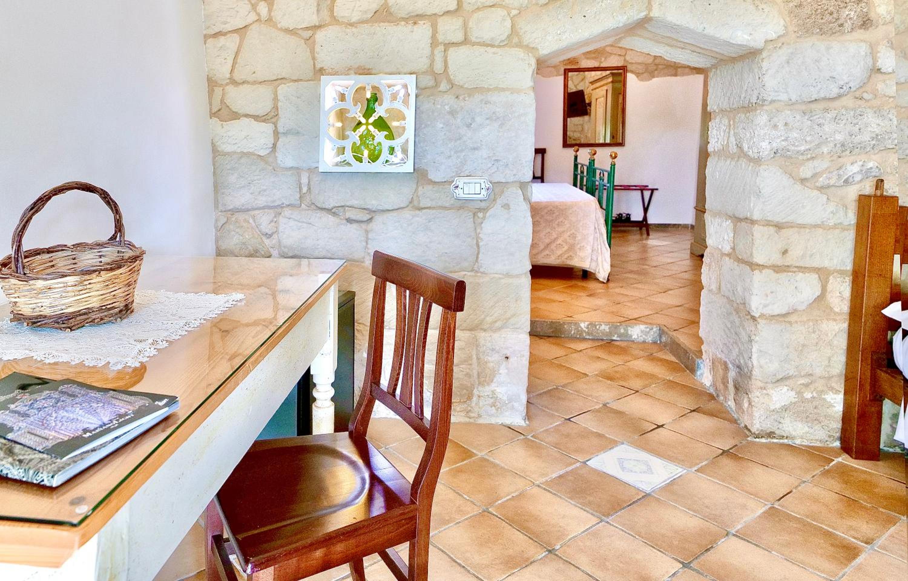 Junior Suite with Garden View photo 2