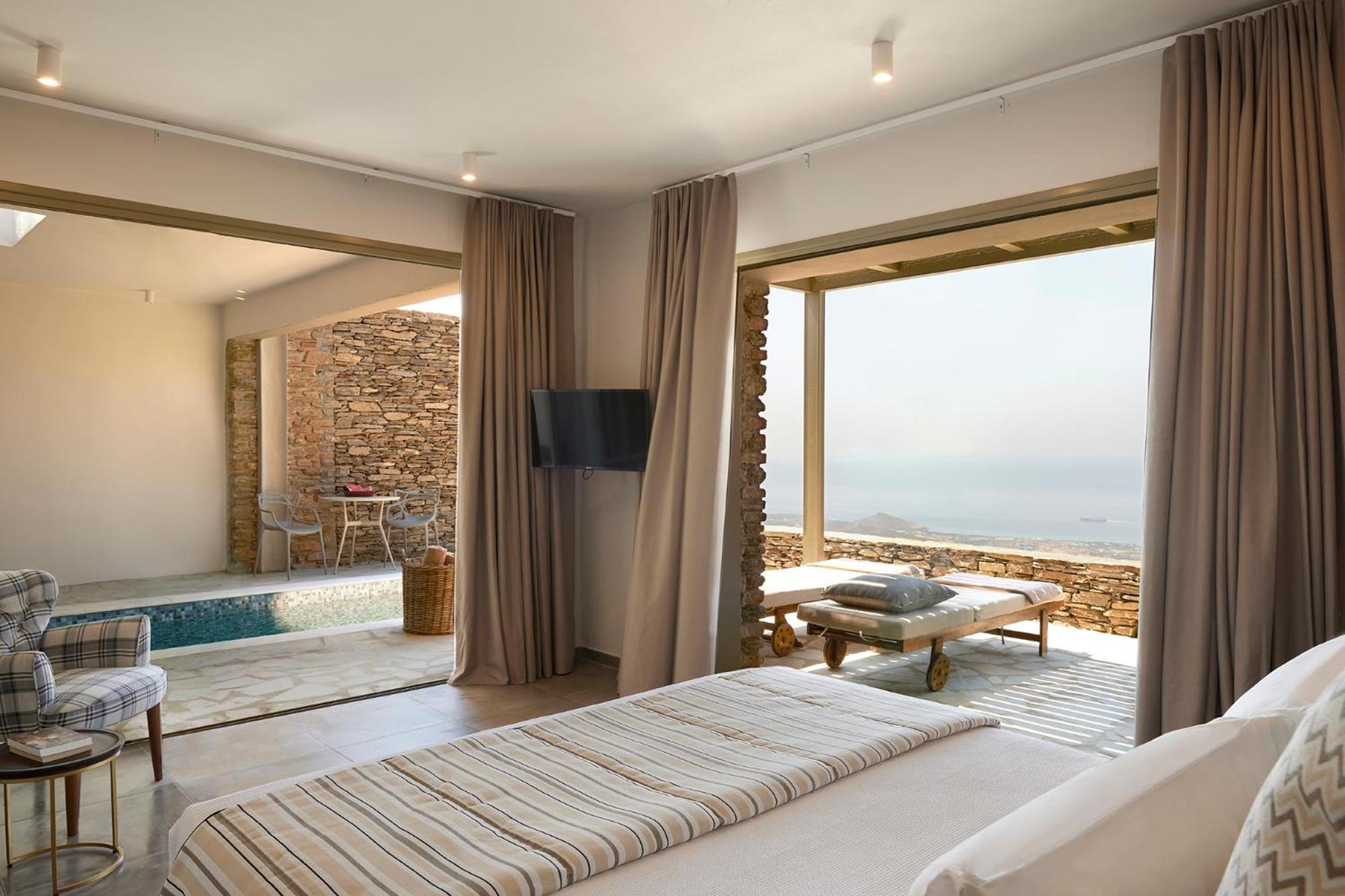 Aeolis Private Pool Suite