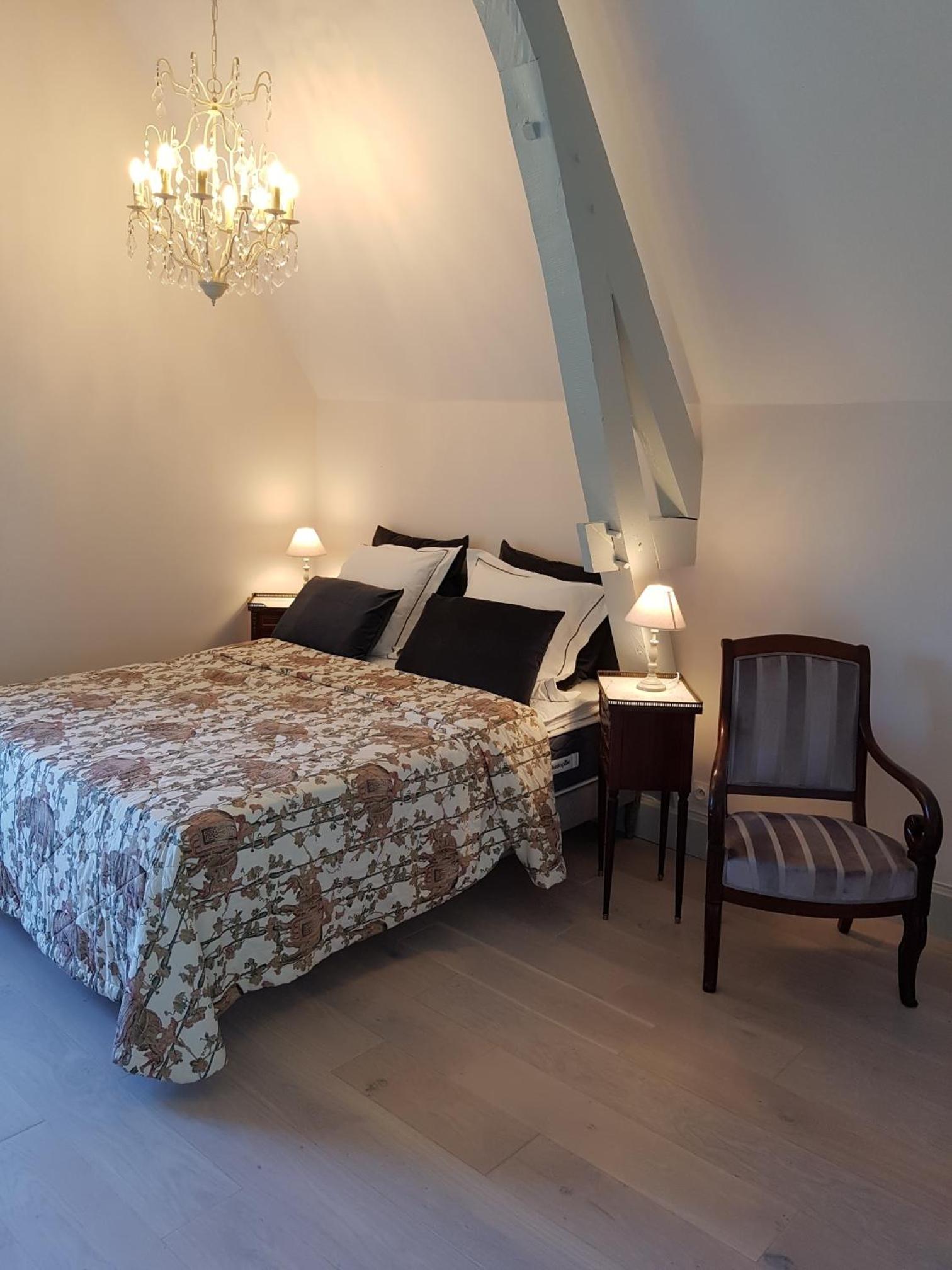 King Room with Garden View - Photo 2