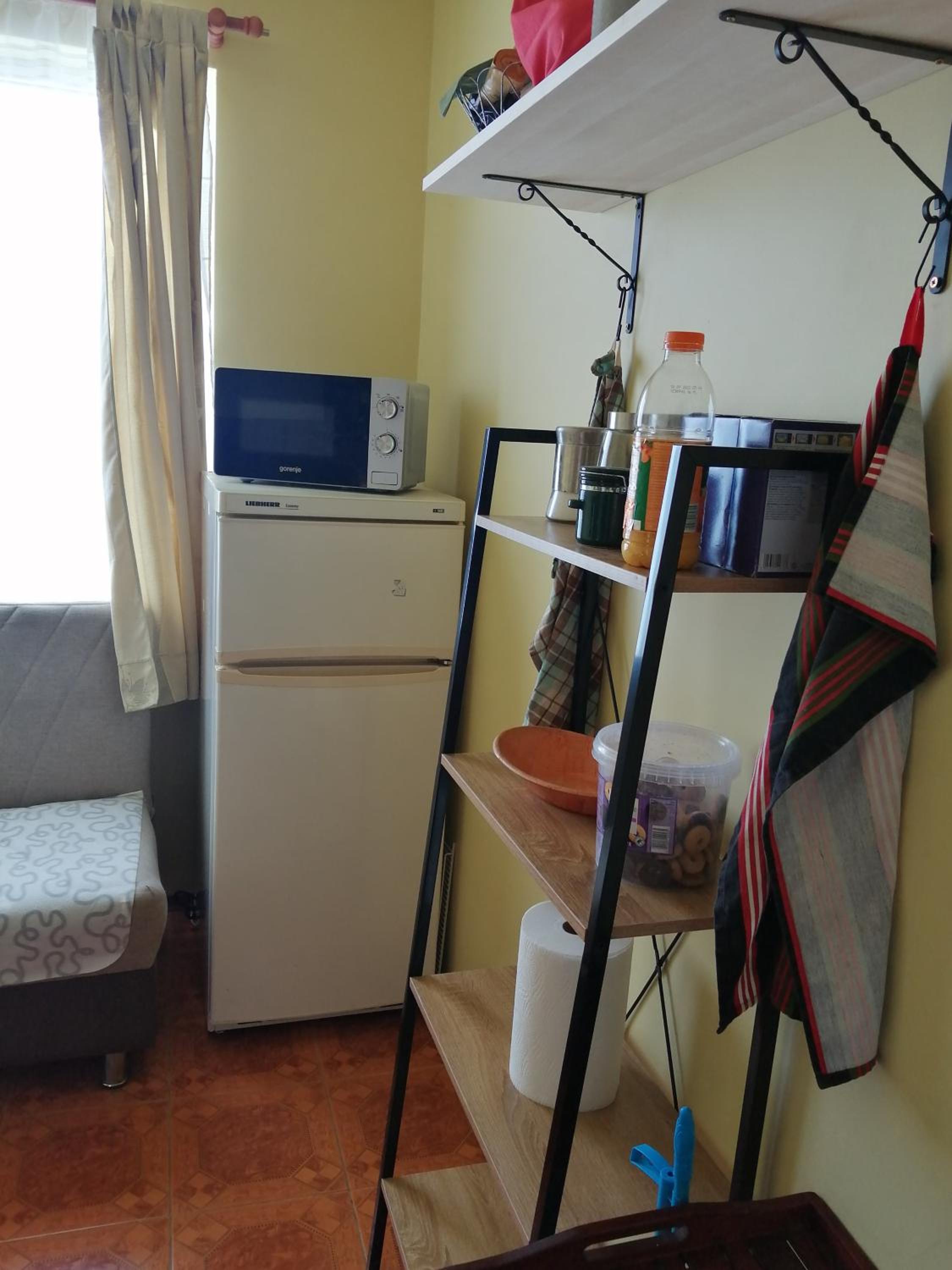 Three-Bedroom House photo 3