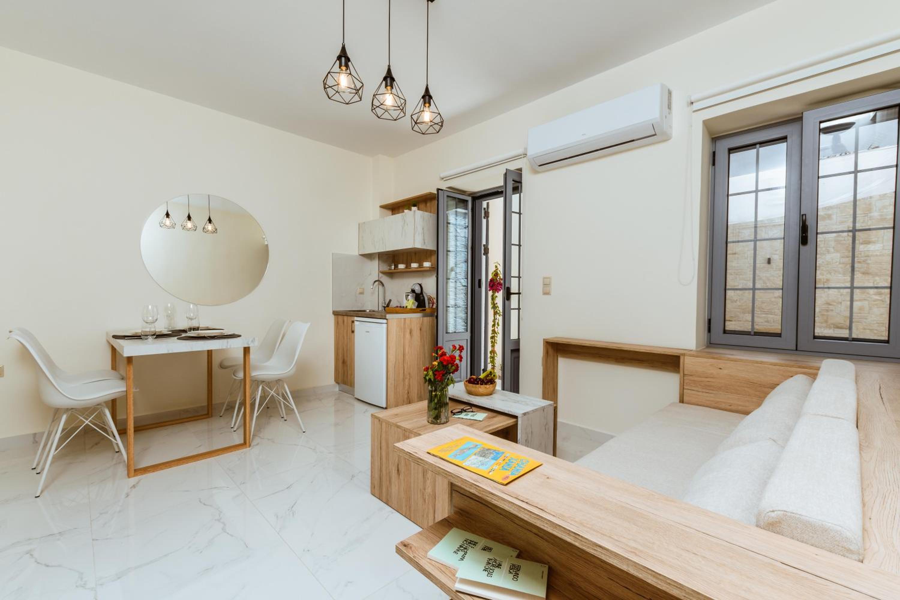 Suite with Garden View